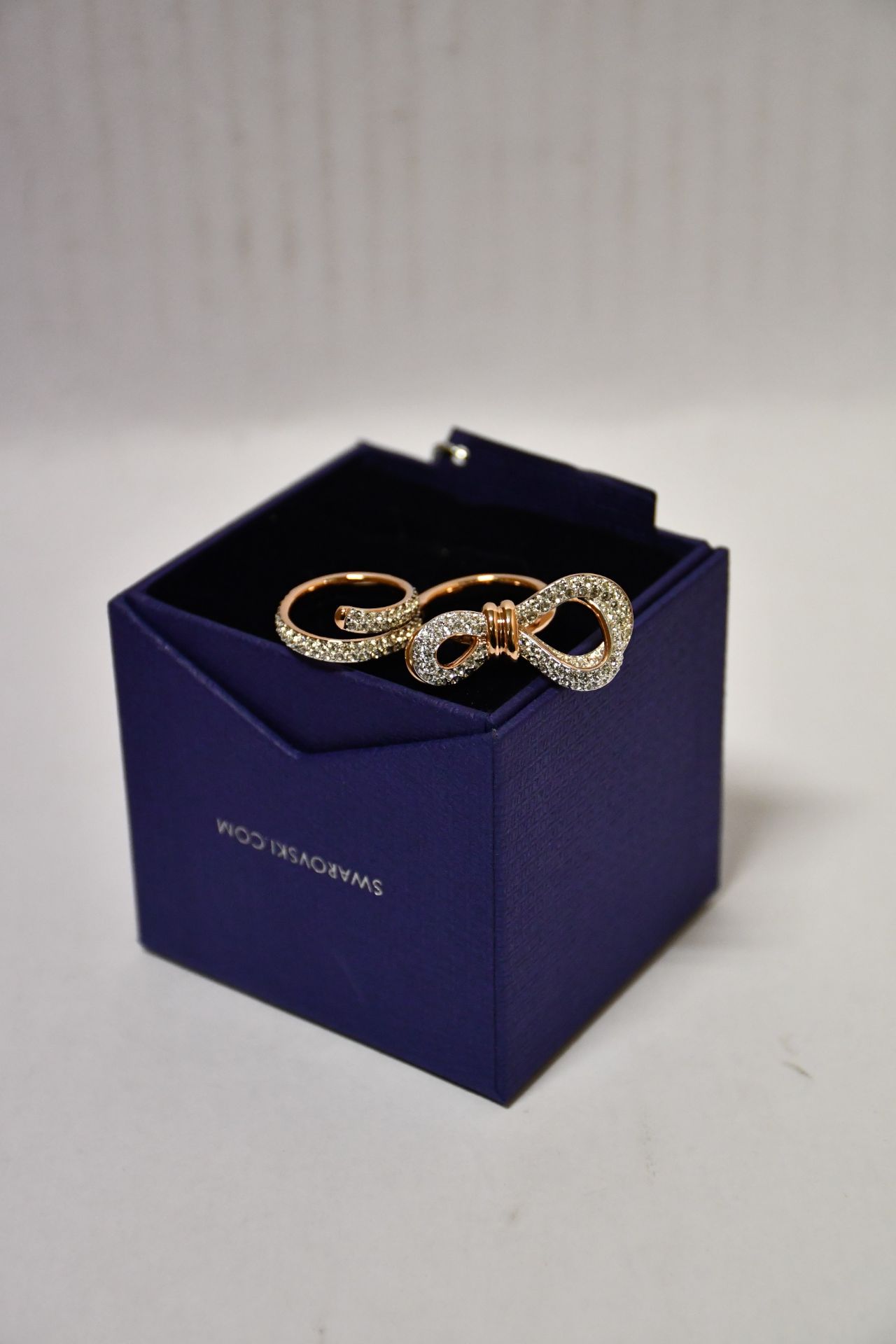 Two boxed as new Swarovski Lifelong Bow double rings 5474926 (Large 52+55).