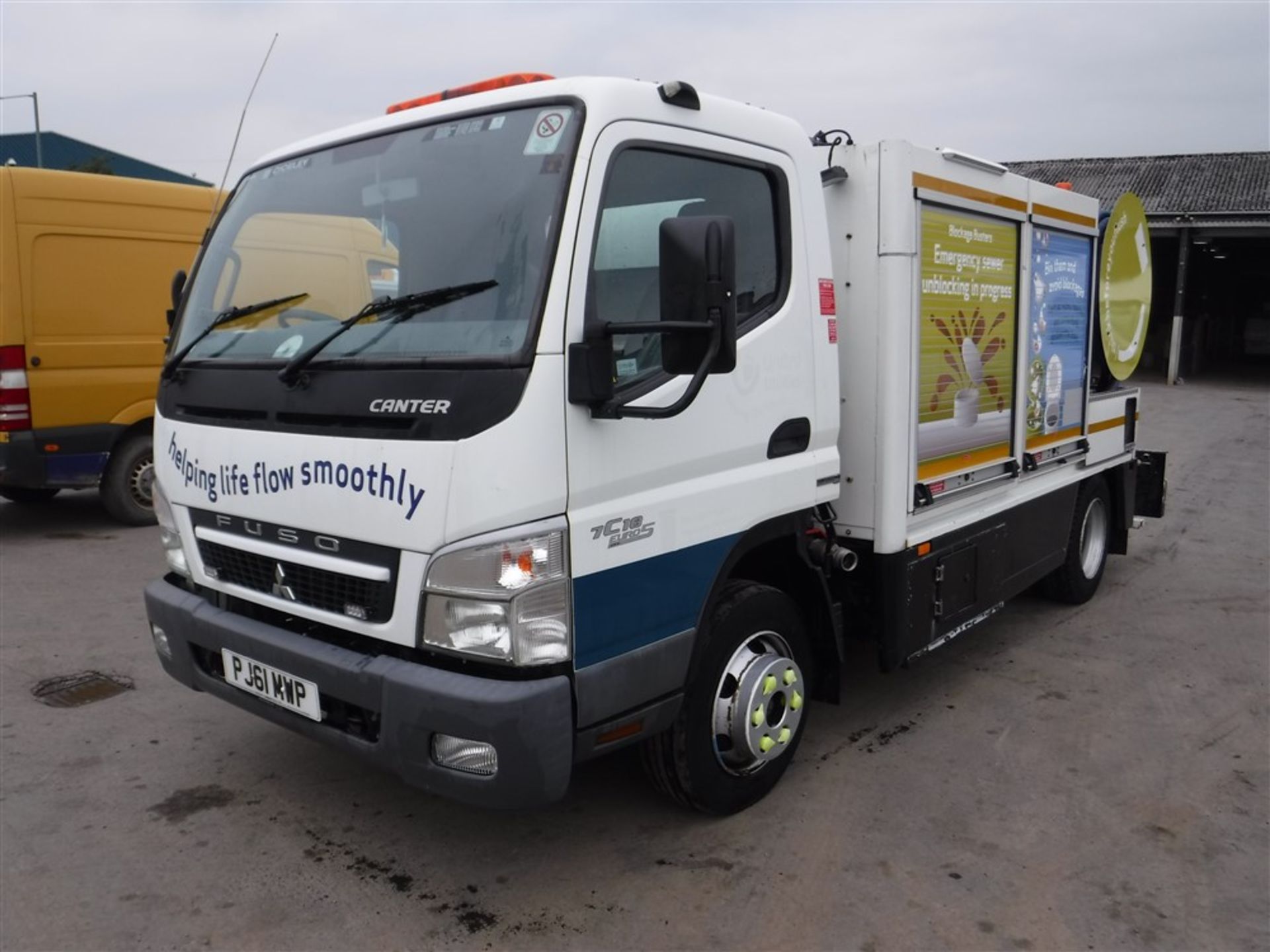 61 reg MITSUBISIH FUSO CANTER 7C18 JET VAC TANKER (DIRECT UNITED UTILITIES) 1ST REG 02/12, 92441M, - Image 2 of 5