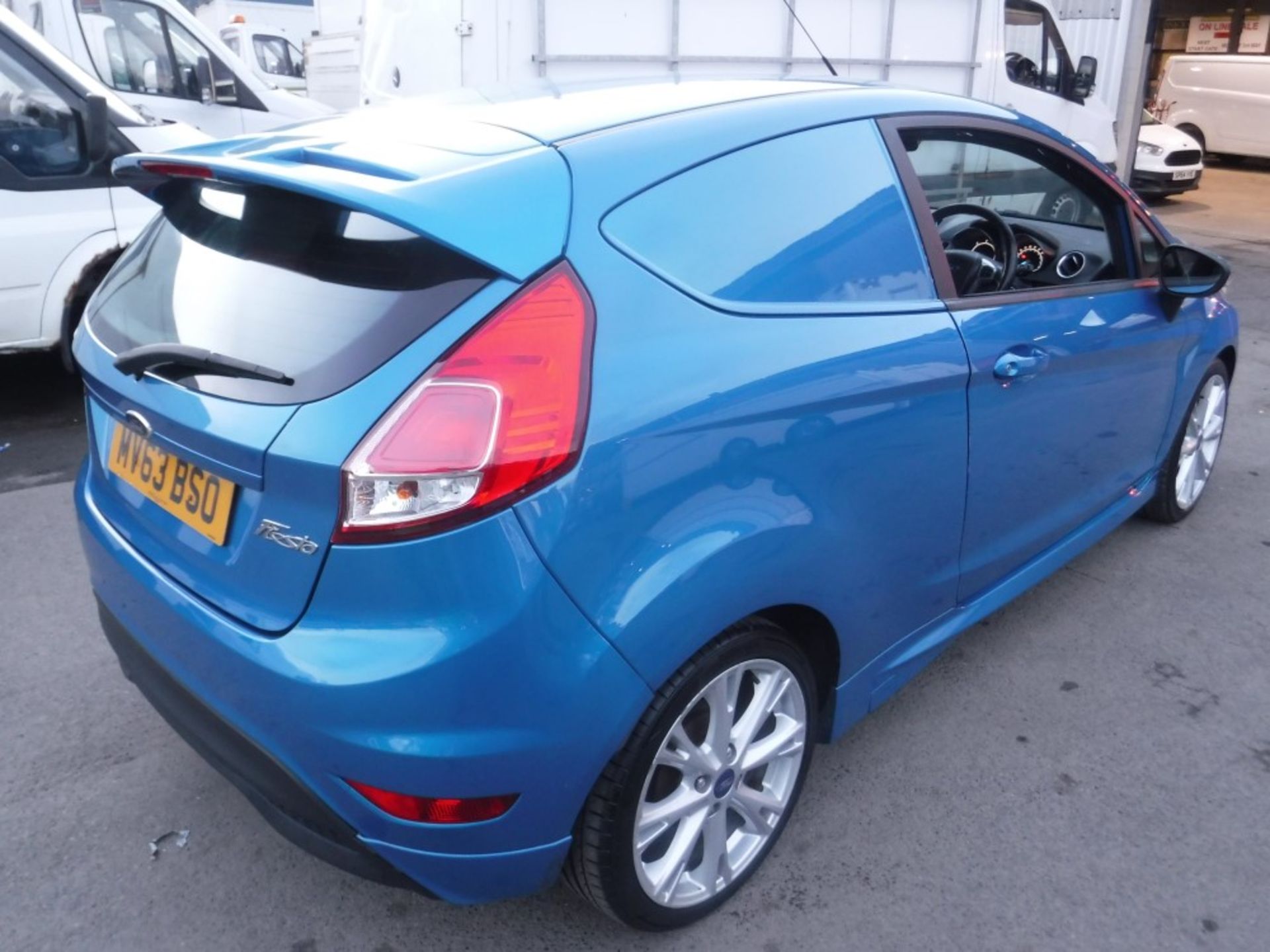 63 reg FORD FIESTA SPORT TDCI VAN, 1ST REG 09/13, TEST 09/19, 161170M WARRANTED, V5 HERE, 1 FORMER - Bild 4 aus 6