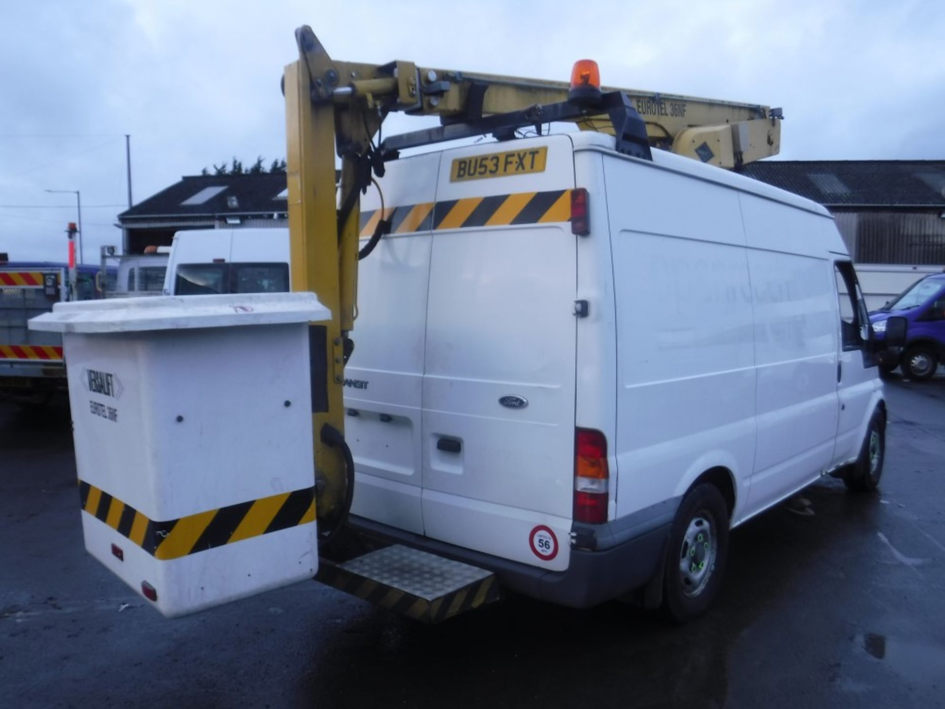 53 reg FORD TRANSIT 350 CHERRY PICKER, 1ST REG 12/03, 136861M NOT WARRANTED, V5 HERE, 1 OWNER FROM - Image 4 of 5