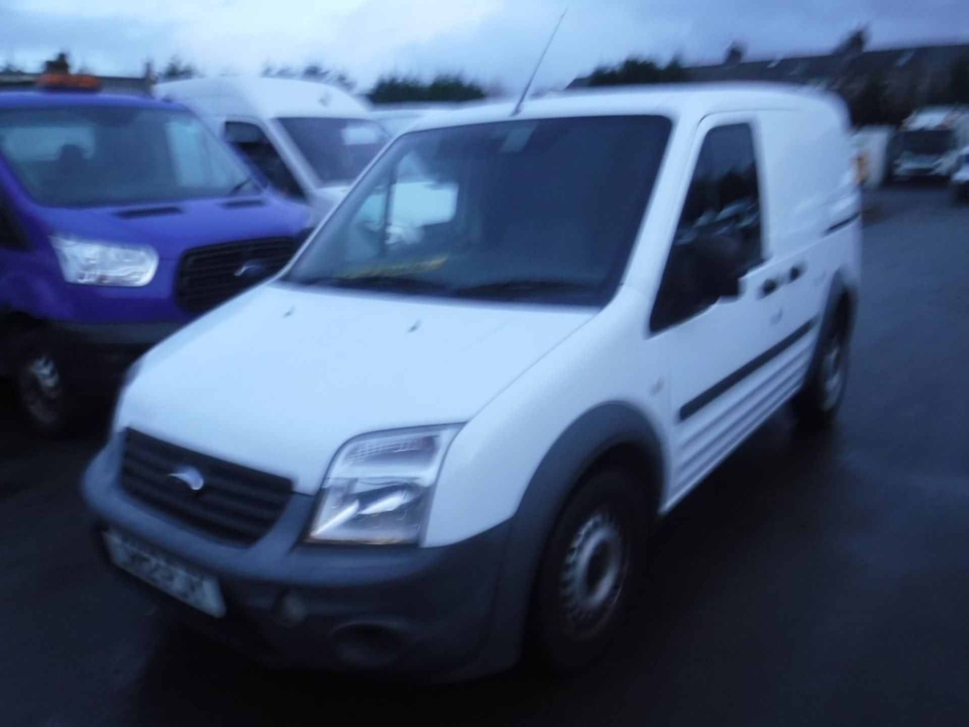 12 reg FORD TRANSIT CONNECT, 1ST REG IN UK 11/18, MANUFACTURED 2012, TEST 08/19, 116369M, V5 HERE, 1 - Bild 2 aus 6