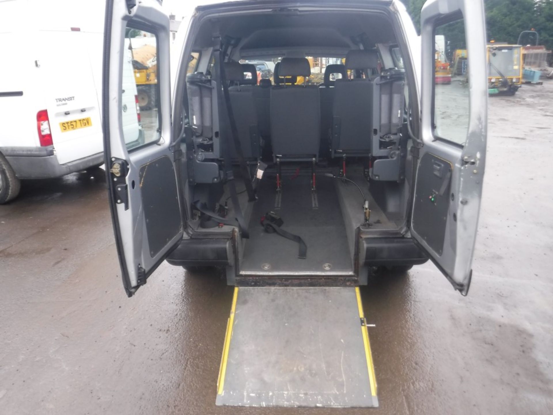 54 reg CITROEN DISPATCH ENTERPRISE 6 SEATER + RAMP, 1ST REG 09/04, TEST 12/19, 102015M WARRANTED, V5 - Image 6 of 7