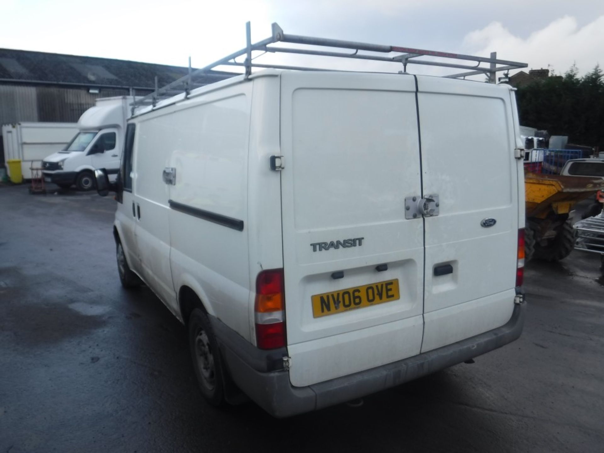 06 reg FORD TRANSIT VAN, 1ST REG 06/06, 109956M NOT WARRANTED, TEST 01/19, NO V5 [NO VAT] - Image 3 of 6