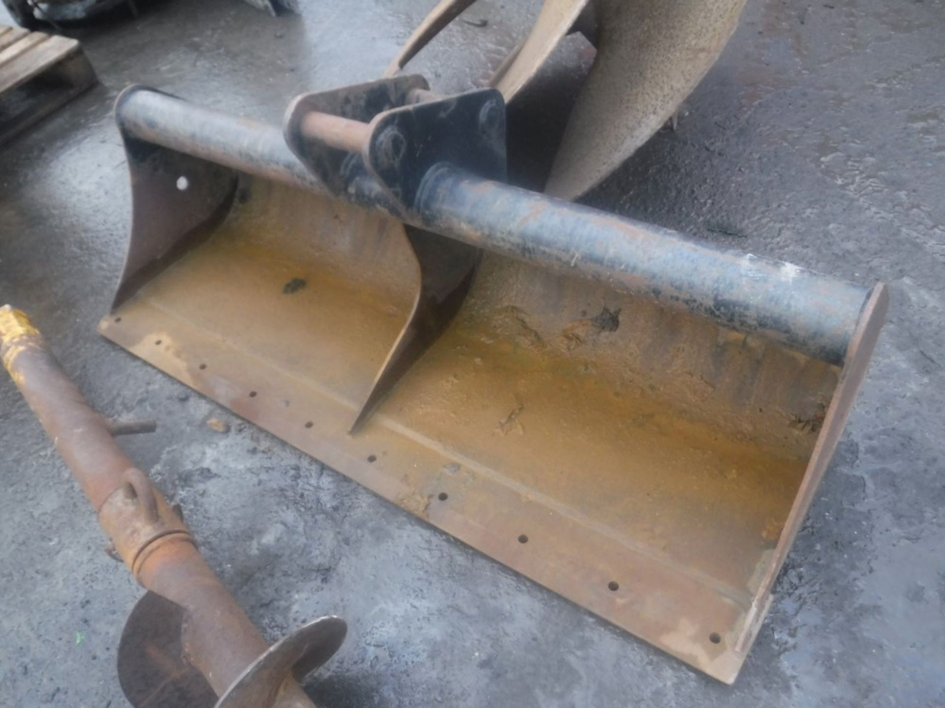 5t DITCH BUCKET [+ VAT]