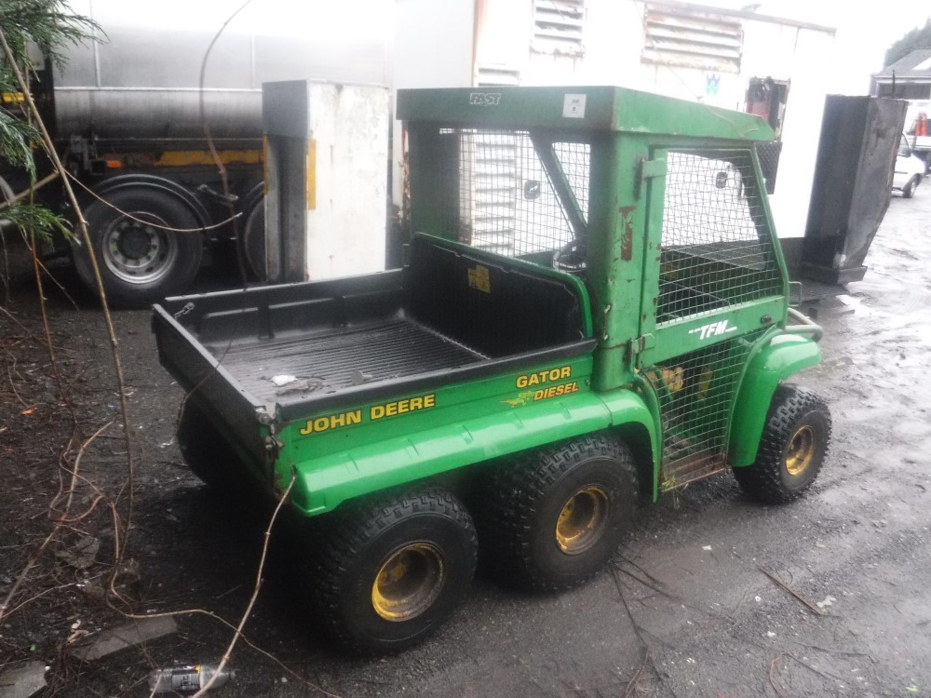 JOHN DEERE GATOR, 7229 HOURS (DIRECT COUNCIL) [+ VAT] - Image 4 of 4