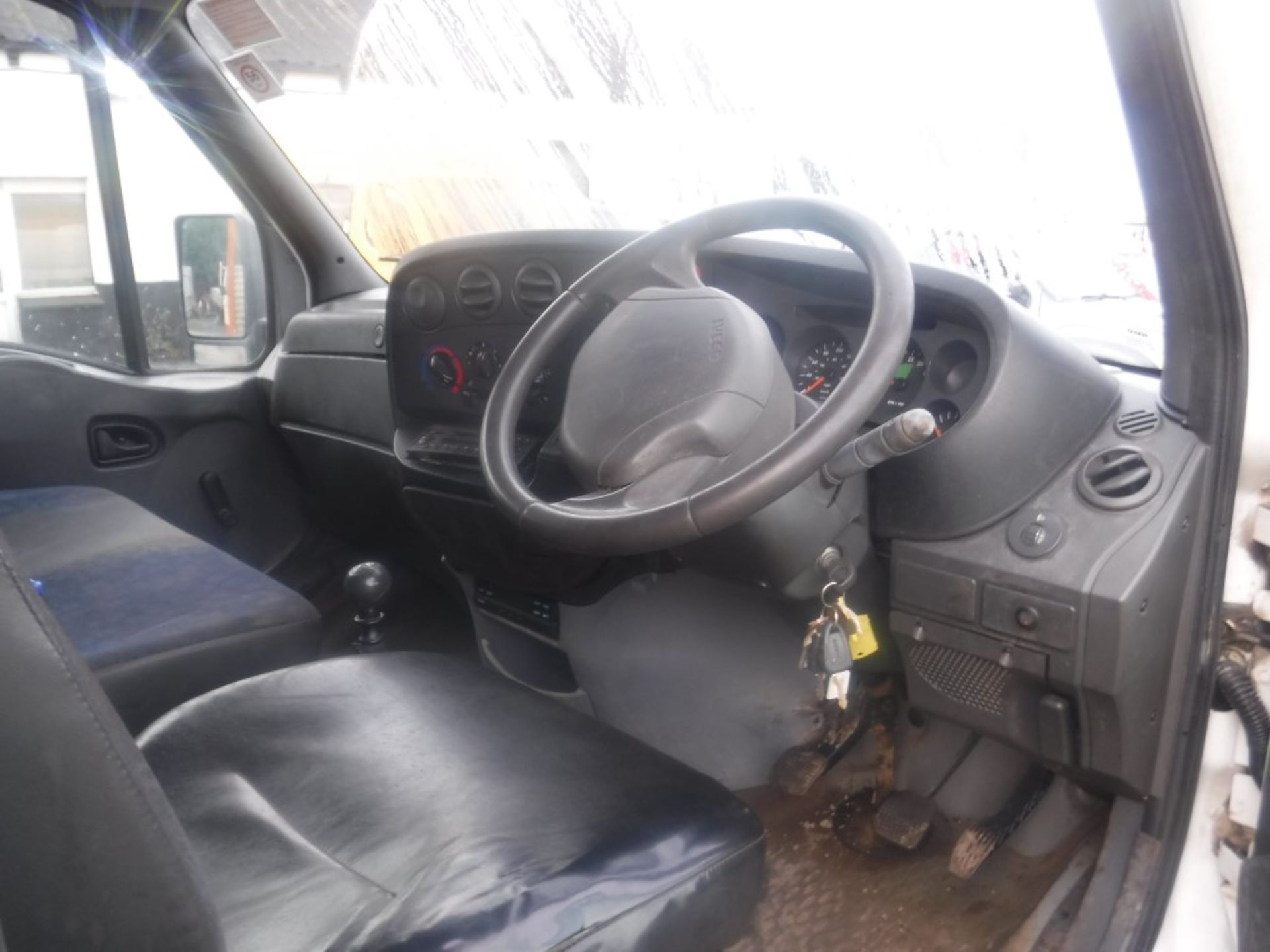 54 reg IVECO DAILY 50C17 DROPSIDE, SWING CRANE, 7 SEATER CAB, 1ST REG 11/05, TEST 01/20, 58011KM - Image 5 of 5