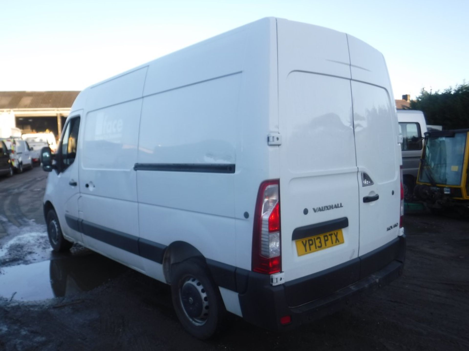 13 reg VAUXHALL MOVANO F3500 CDTI, 1ST REG 05/13, TEST 05/19, 106875M, V5 HERE, 1 OWNER FROM - Image 3 of 6