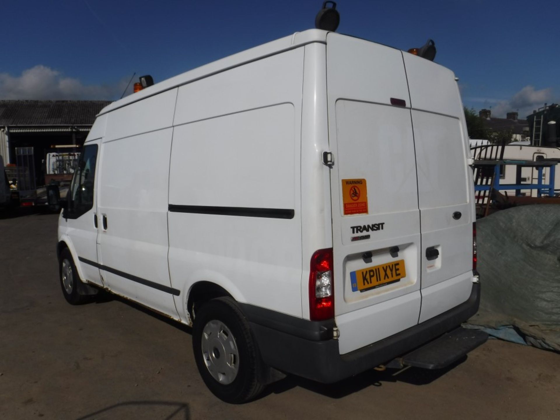 11 reg FORD TRANSIT 115 T350M TREND RWD, 1ST REG 06/11, TEST 06/19, 178870M WARRANTED, V5 HERE, 1 - Image 3 of 5