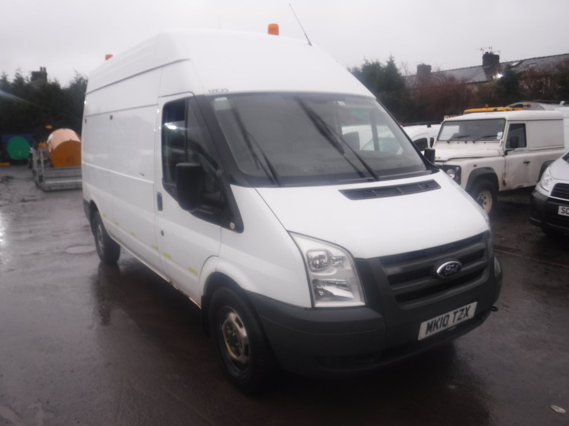 10 reg FORD TRANSIT 115 T350L RWD (DIRECT ELECTRICITY NW) 1ST REG 03/10, TEST 02/19, 112986M, V5