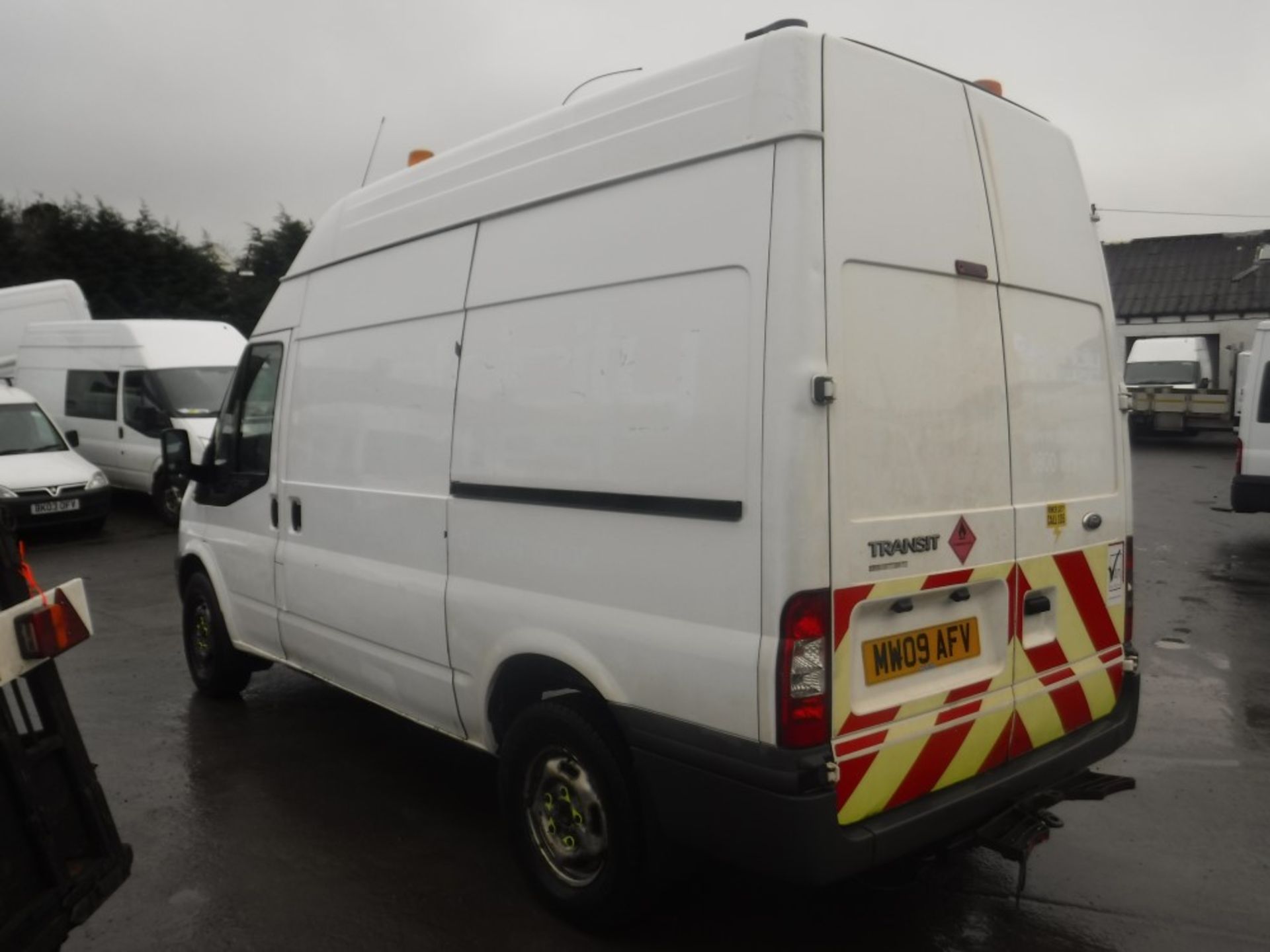 09 reg FORD TRANSIT 115 T350M RWD (DIRECT ELECTRICITY NW) 1ST REG 08/09, TEST 05/19, 116509M, V5 - Image 3 of 6