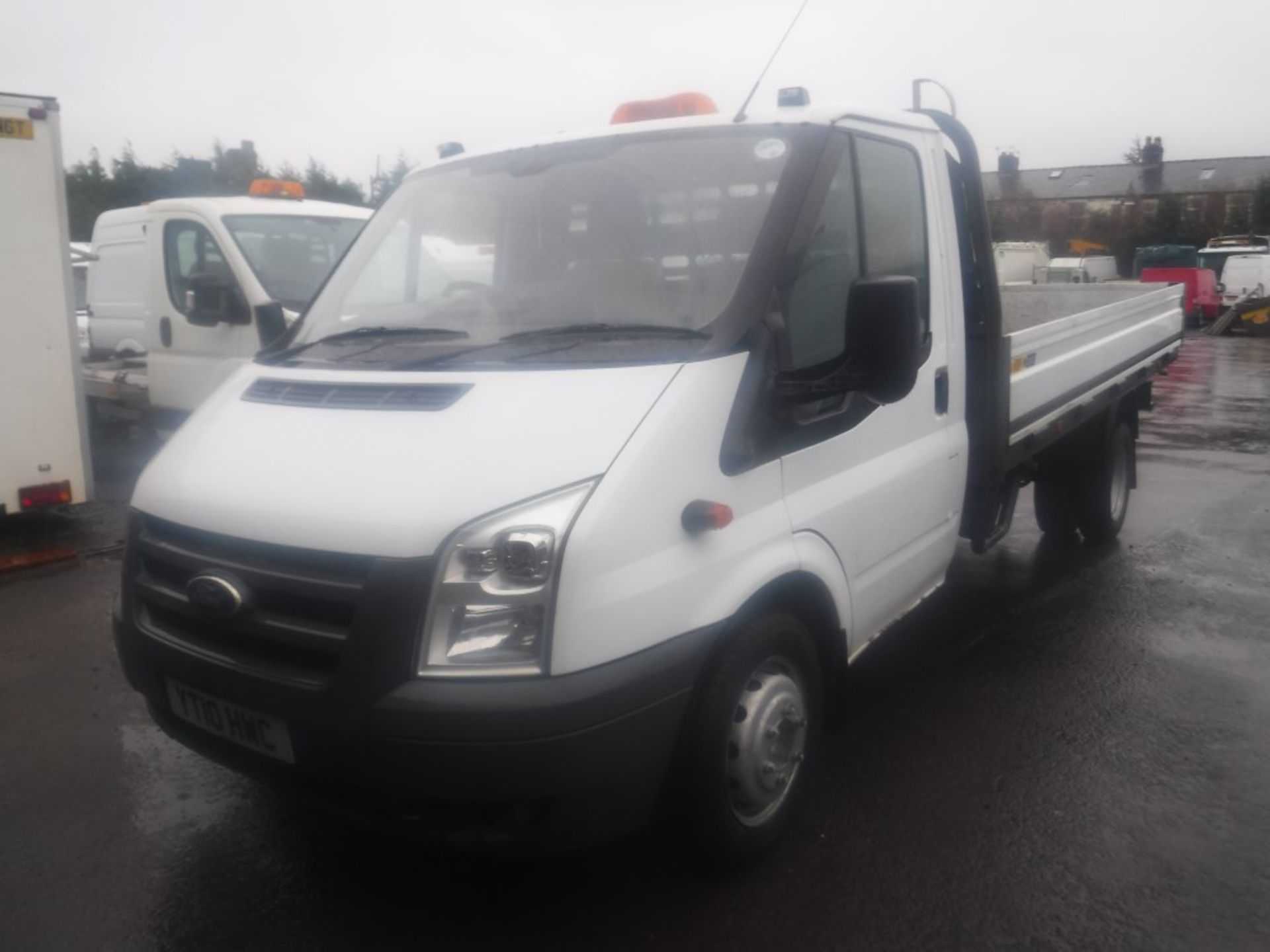 10 reg FORD TRANSIT 115 T350 DROPSIDE, 1ST REG 03/10, 147121M NOT WARRANTED, V5 HERE, 1 FORMER - Image 2 of 5