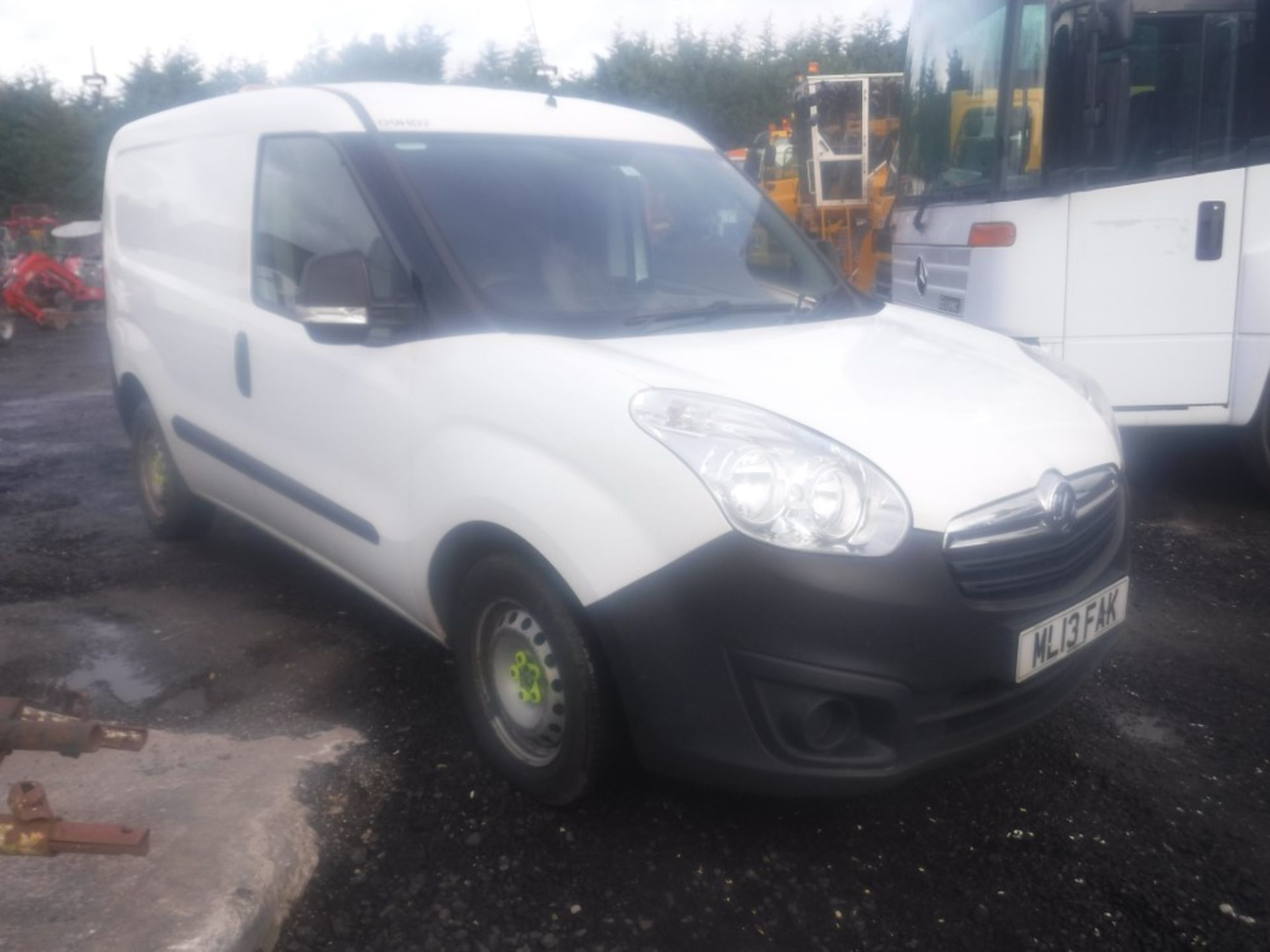 13 reg VAUXHALL COMBO 2000 CDTI SS E-FLEX, 1ST REG 04/13, TEST 02/20, 97946M, V5 HERE [NO VAT]