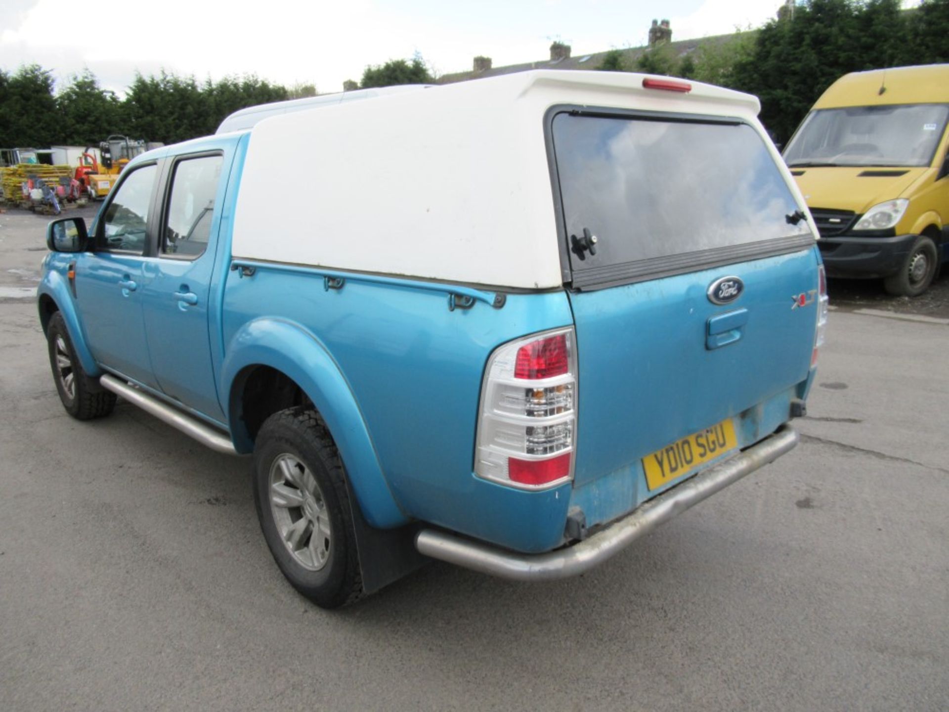 10 reg FORD RANGER THUNDER 4 X 4 TDCI PICKUP (DIRECT COUNCIL) 1ST REG 04/10, TEST 04/19, 83383M, - Image 3 of 5