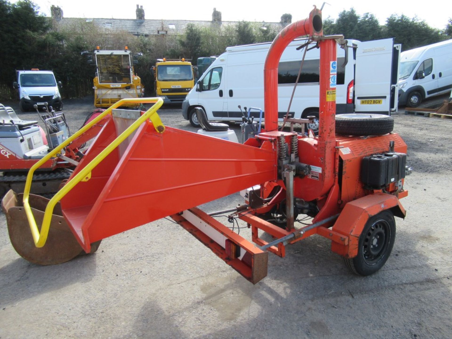 CARAVAGI DIESEL WOOD CHIPPER WITH LOMBARDINI ENGINE, 912 HOURS [+ VAT] - Bild 2 aus 2