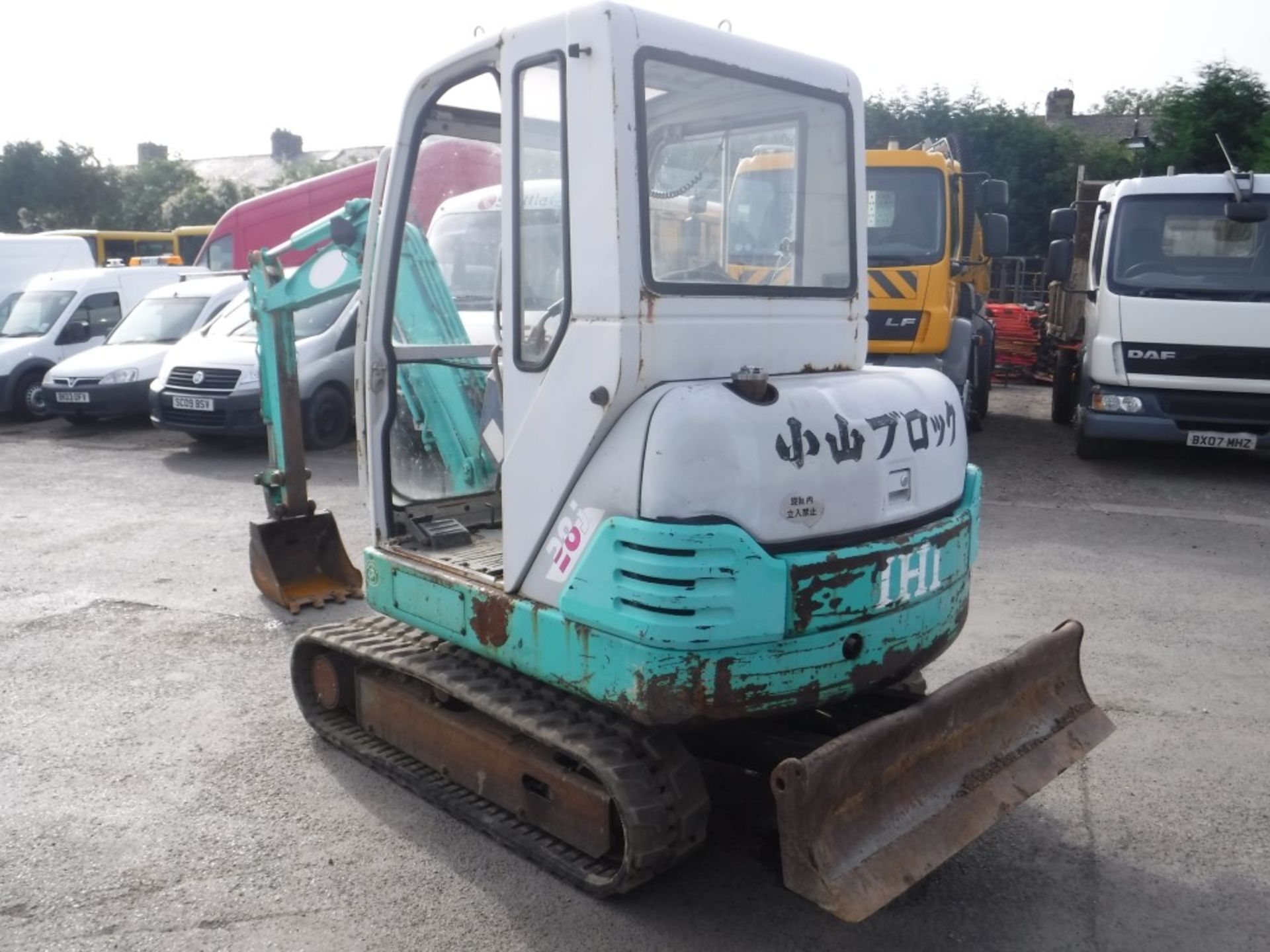IHI 28J MINI EXCAVATOR, 9308 HOURS (IMPORTED FROM JAPAN) [+ VAT] - Image 2 of 5
