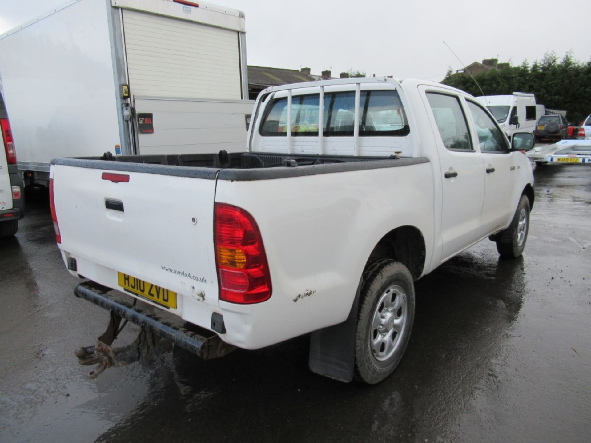 10 reg TOYOTA HILUX HL2 D-4D 4 X 4, 1ST REG 05/10, TEST 05/19, 131207M NOT WARRANTED, V5 HERE, 1 - Bild 4 aus 5