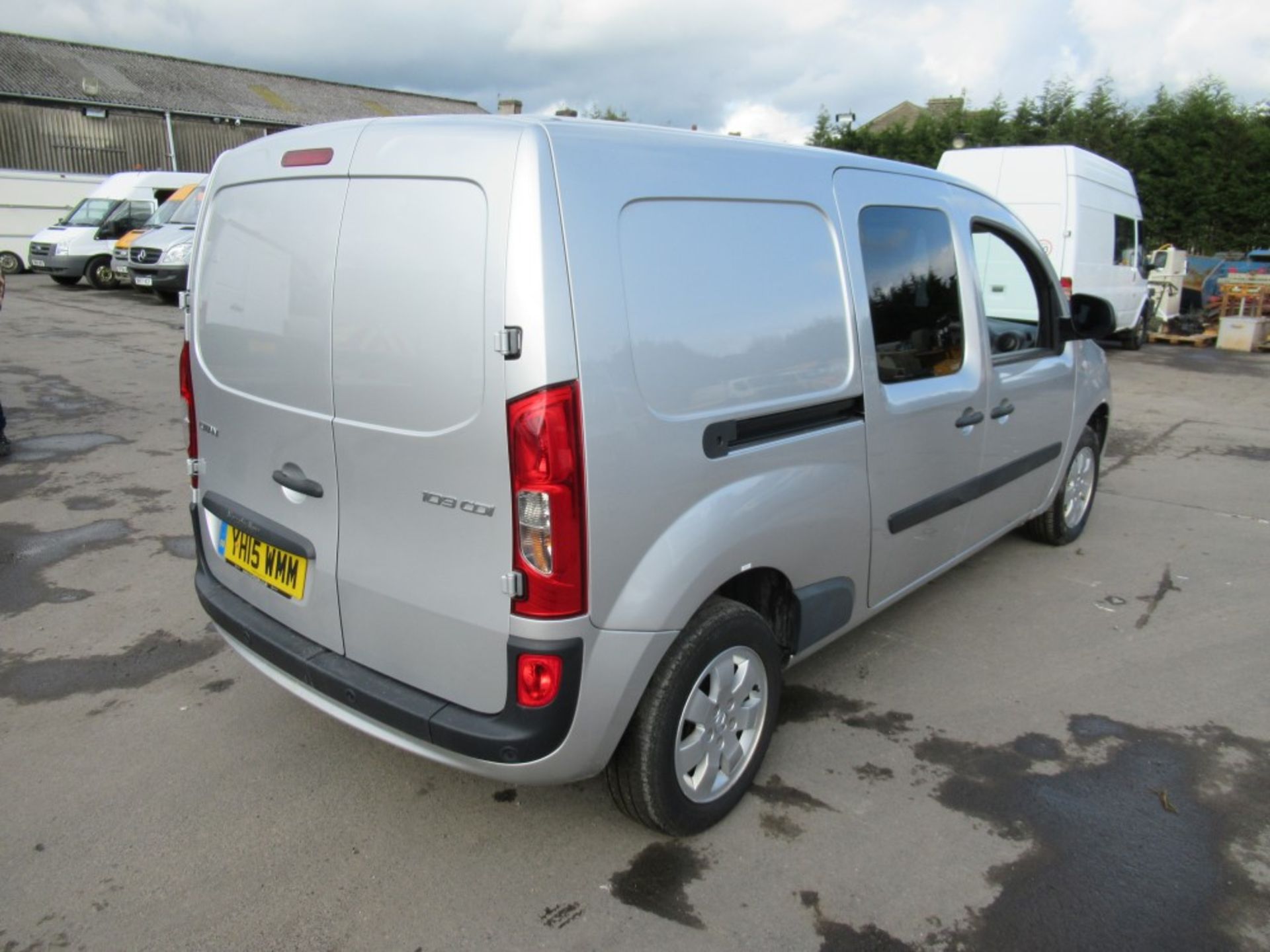 15 reg MERCEDES CITAN 109 CDI DUALINER, 1ST REG 03/15, TEST 04/20, 95602M WARRANTED, V5 HERE, 1 - Bild 4 aus 7