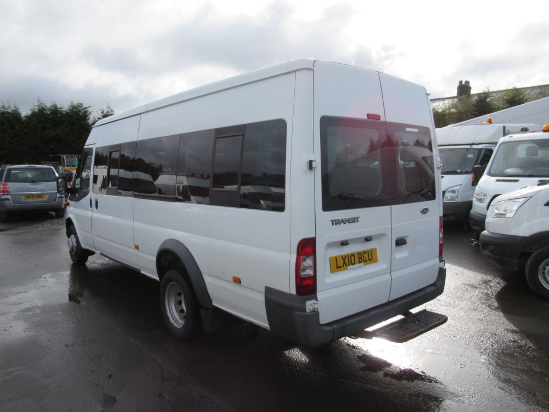 10 reg FORD TRANSIT 115 T430 17S RWD MINIBUS, 1ST REG 04/10, 190509M WARRANTED, V5 HERE, 1 OWNER - Image 3 of 6