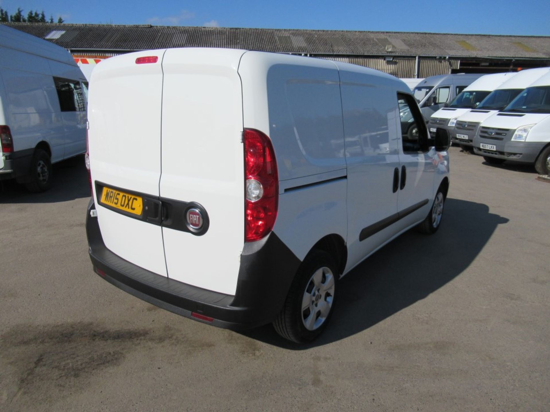 15 reg FIAT DOBLO 16V MULTIJET VAN, 1ST REG 03/15, TEST 09/19, 41993M WARRANTED, V5 HERE, 1 OWNER - Bild 4 aus 6