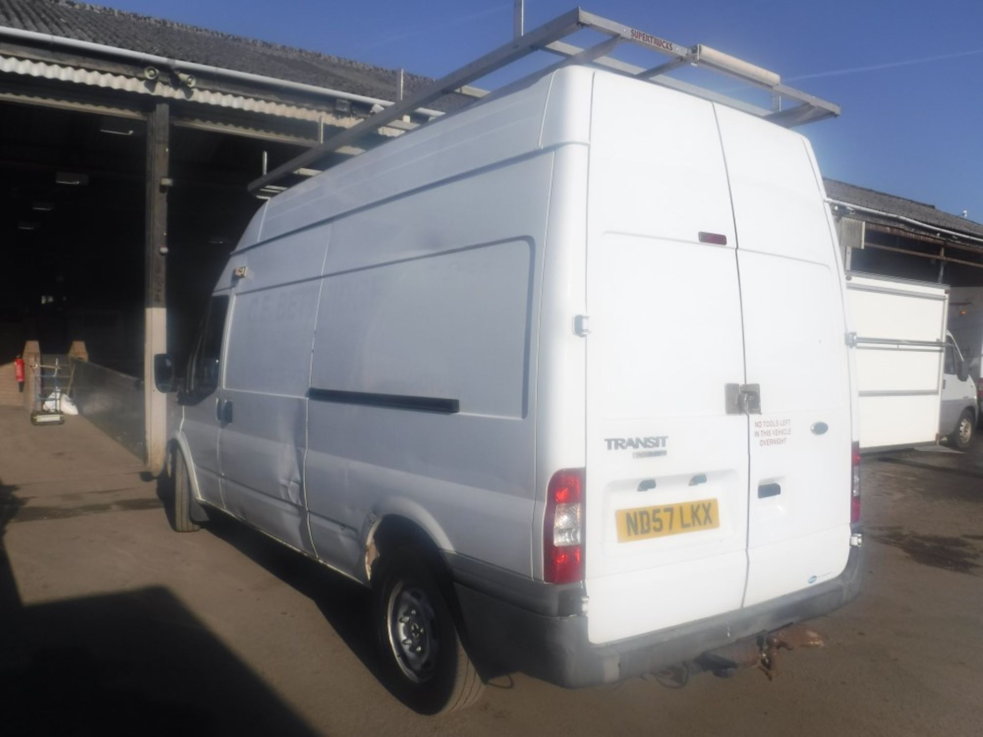 57 reg FORD TRANSIT 100 T350L LWB, 1ST REG 12/07, 90223M NOT WARRANTED, V5 HERE, 3 FORMER KEEPERS [ - Bild 3 aus 5