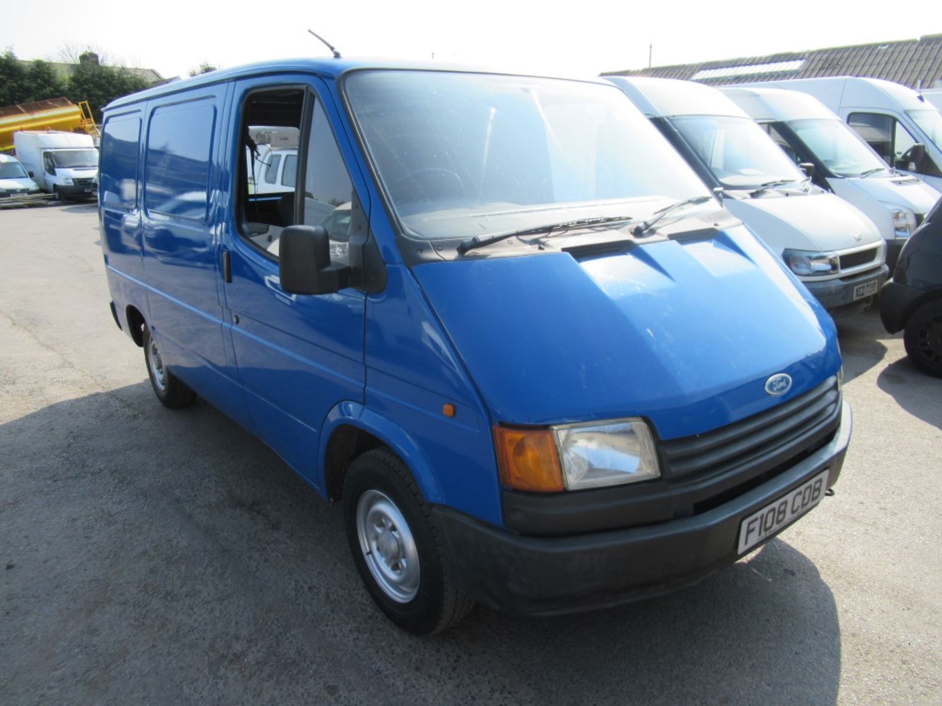 F reg FORD TRANSIT 80 POPULAR, 1ST REG 08/88, 78125M, PART V5 - GREEN SLIP ONLY [+ VAT]