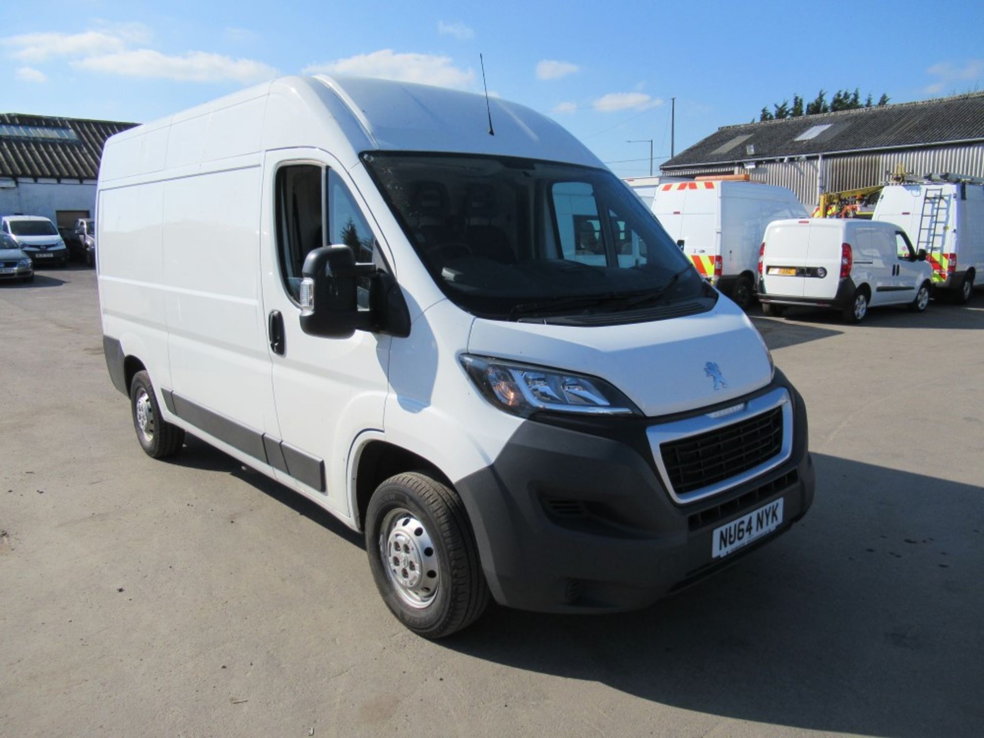 64 reg PEUGEOT BOXER 335 HDI VAN, 1ST REG 10/14, TEST 08/19, 115185M WARRANTED, V5 HERE, 1 FORMER