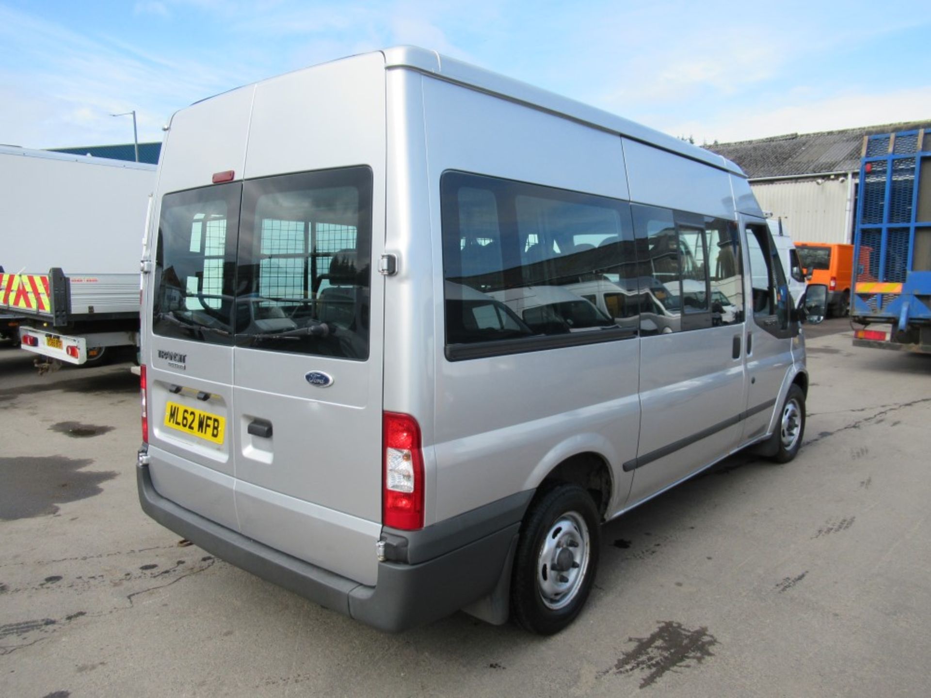 62 reg FORD TRANSIT 125 T300 FWD 9 SEAT MINIBUS, 1ST REG 01/13, 129431M WARRANTED, V5 HERE, 1 FORMER - Bild 4 aus 6