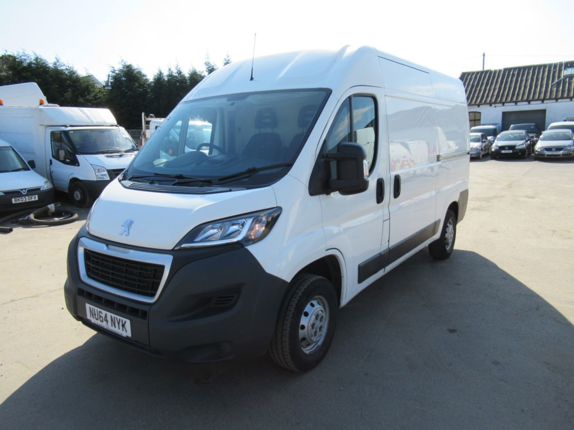 64 reg PEUGEOT BOXER 335 HDI VAN, 1ST REG 10/14, TEST 08/19, 115185M WARRANTED, V5 HERE, 1 FORMER - Bild 2 aus 6