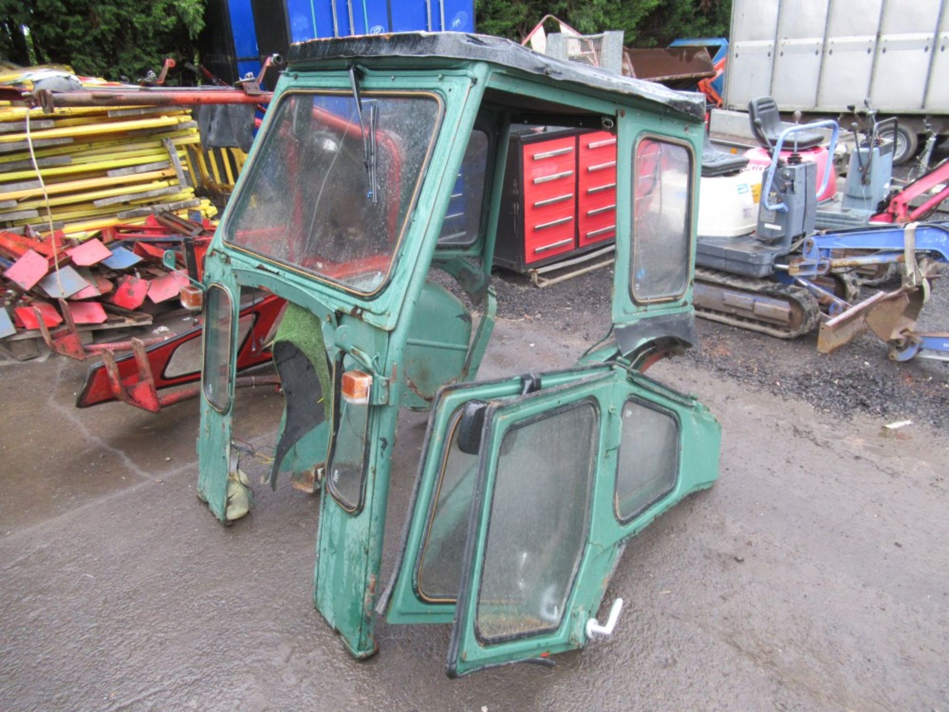 MASSEY 35/135 CAB (GREEN) [+ VAT]