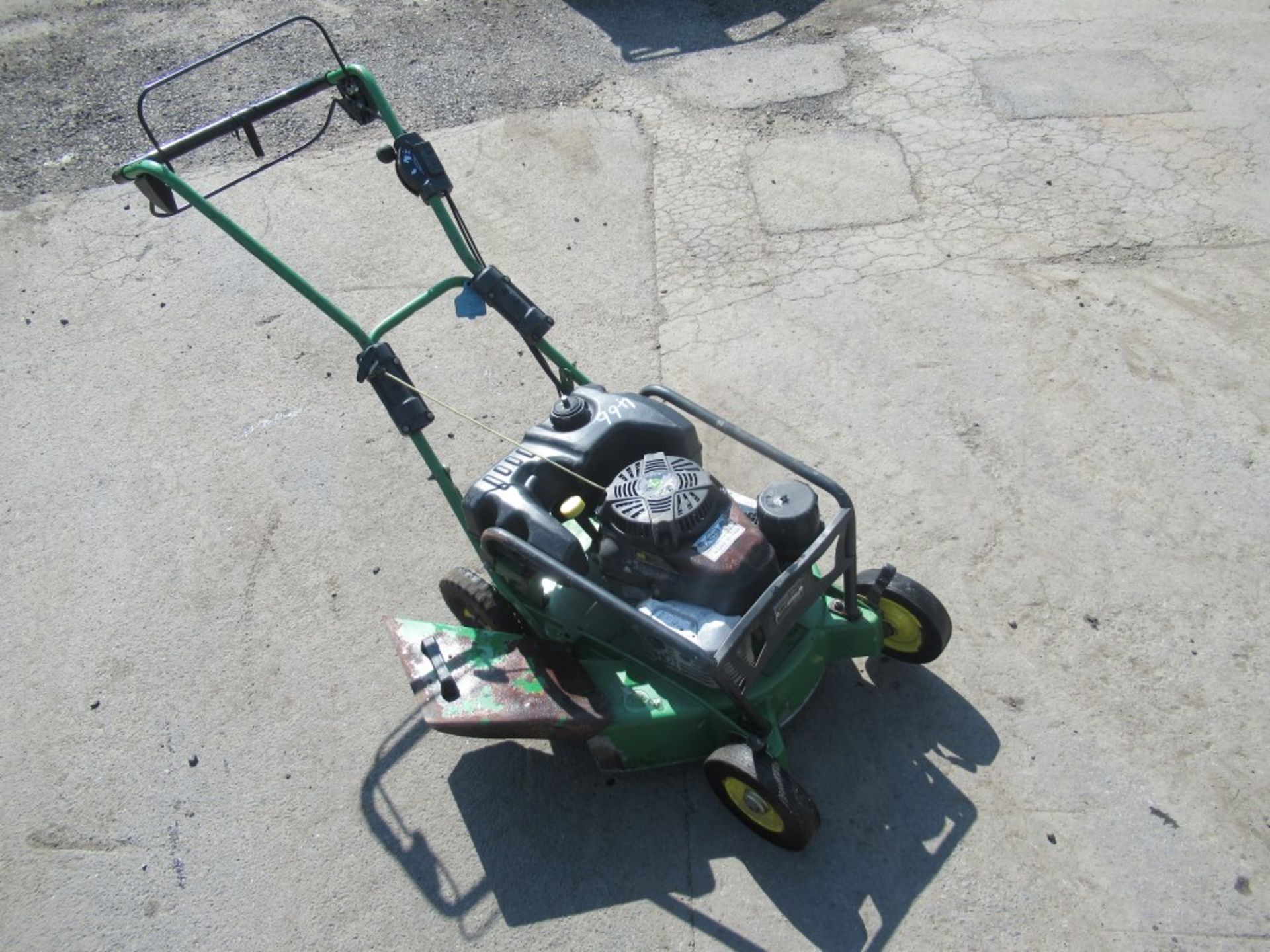 JOHN DEERE CS2KS SIDE CHUTE ROTARY MOWER (DIRECT COUNCIL) [+ VAT]