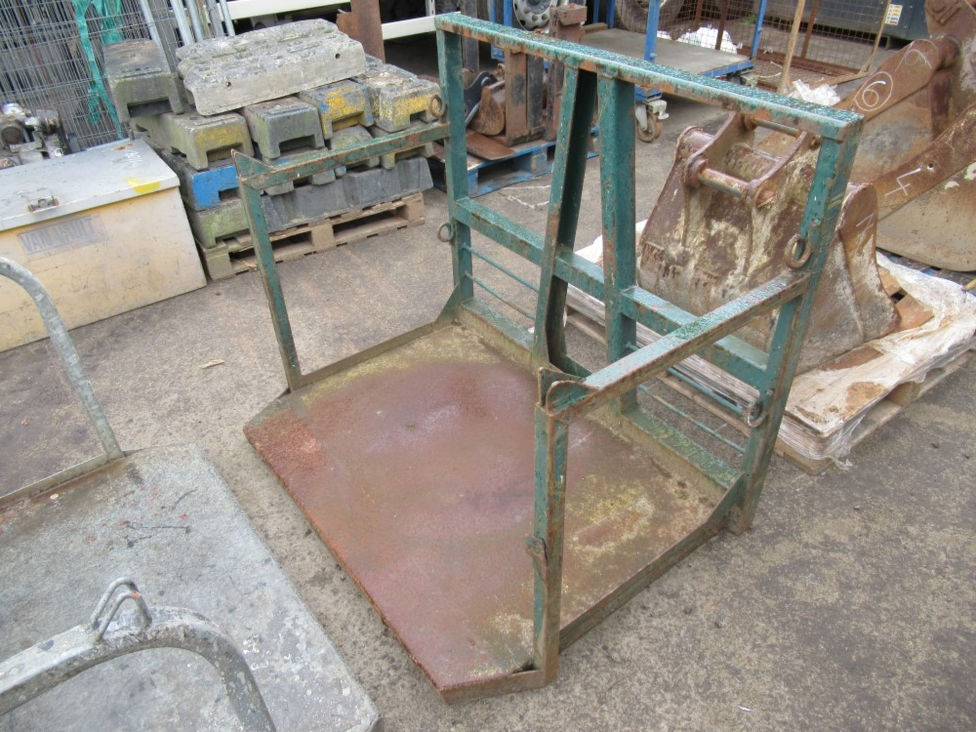 FORKLIFT BASKET [NO VAT]