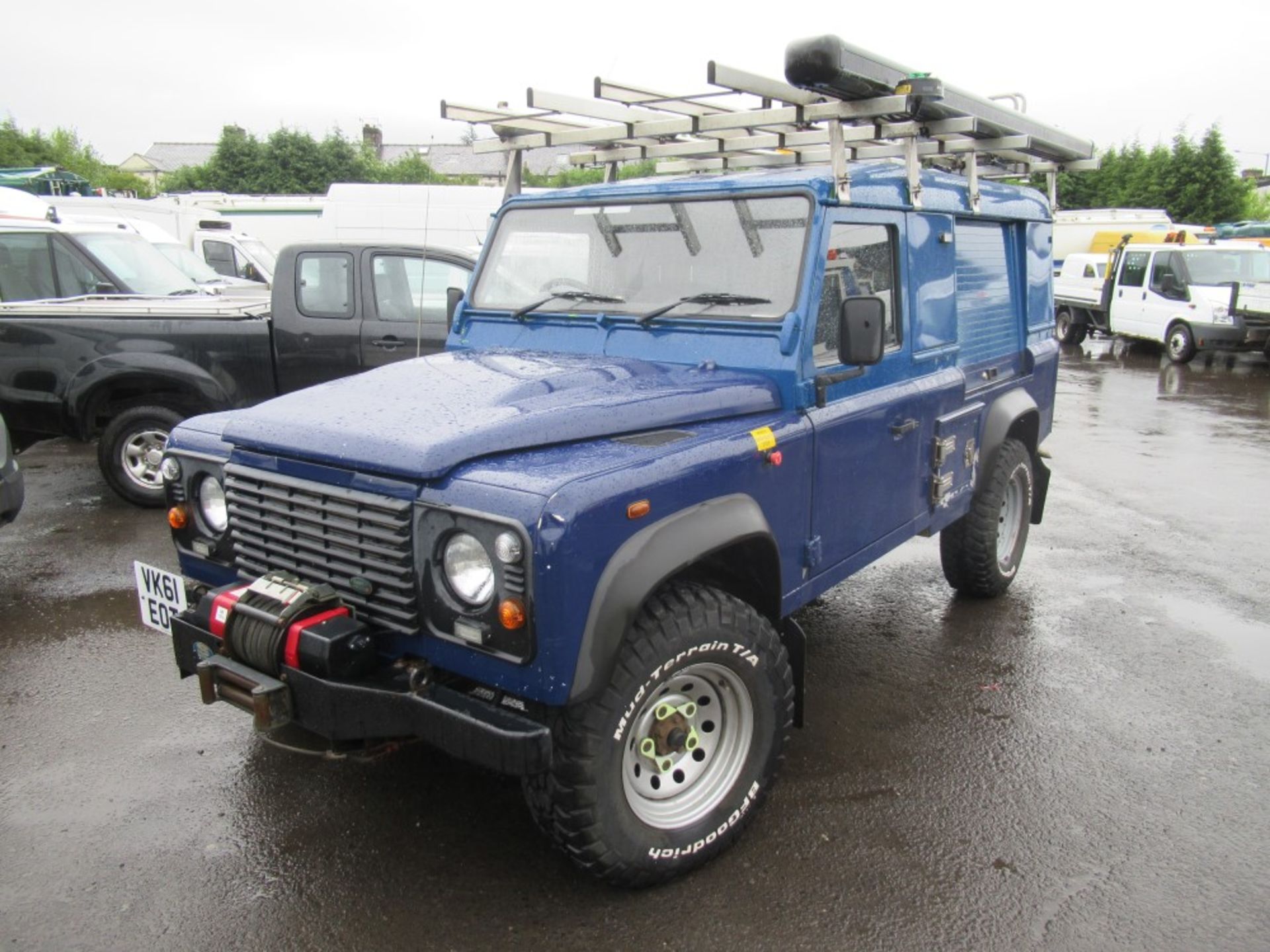 61 reg LANDROVER DEFENDER 110 HARD TOP TD, 1ST REG 10/11, TEST 07/19, 166268M WARRANTED, V5 HERE, - Image 2 of 5