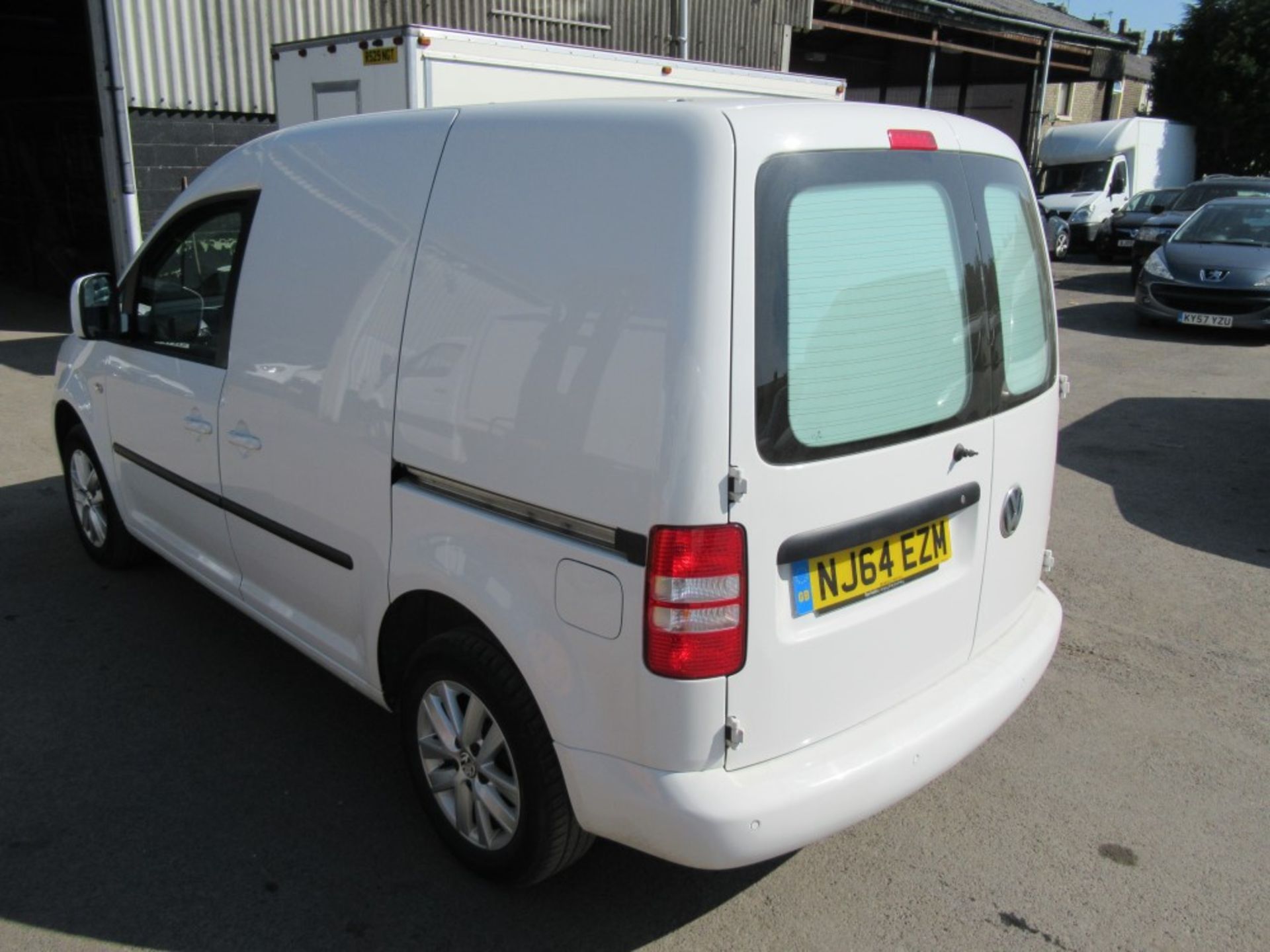 64 reg VW CADDY C20 H-LINE TDI, 1ST REG 10/14, TEST 10/19, 91275M NOT WARRANTED, 1 FORMER - Image 3 of 5