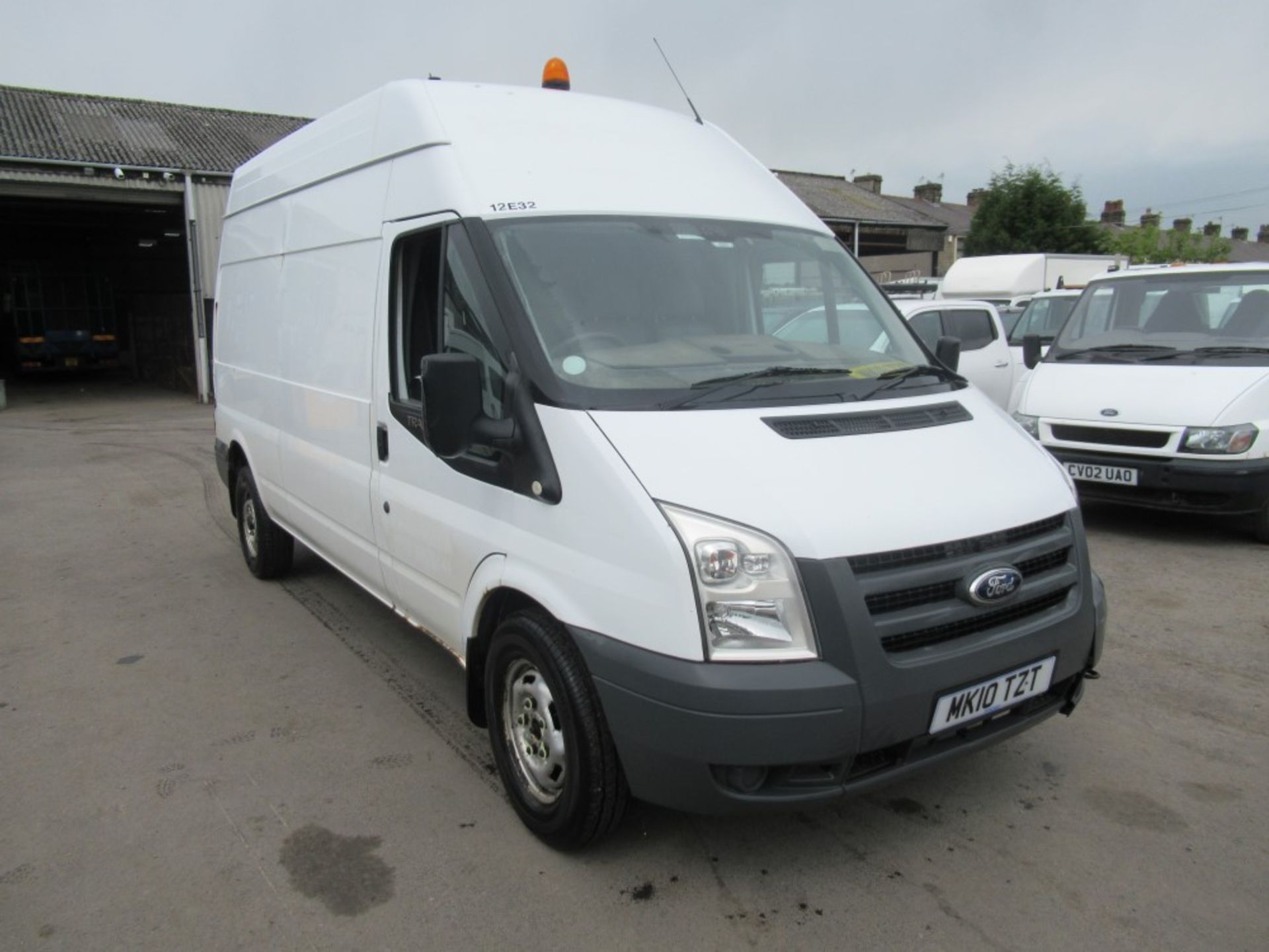 10 reg FORD TRANSIT 115 T350L RWD (DIRECT ELECTRICITY NW) 1ST REG 04/10, TEST 03/20, 76073M, V5