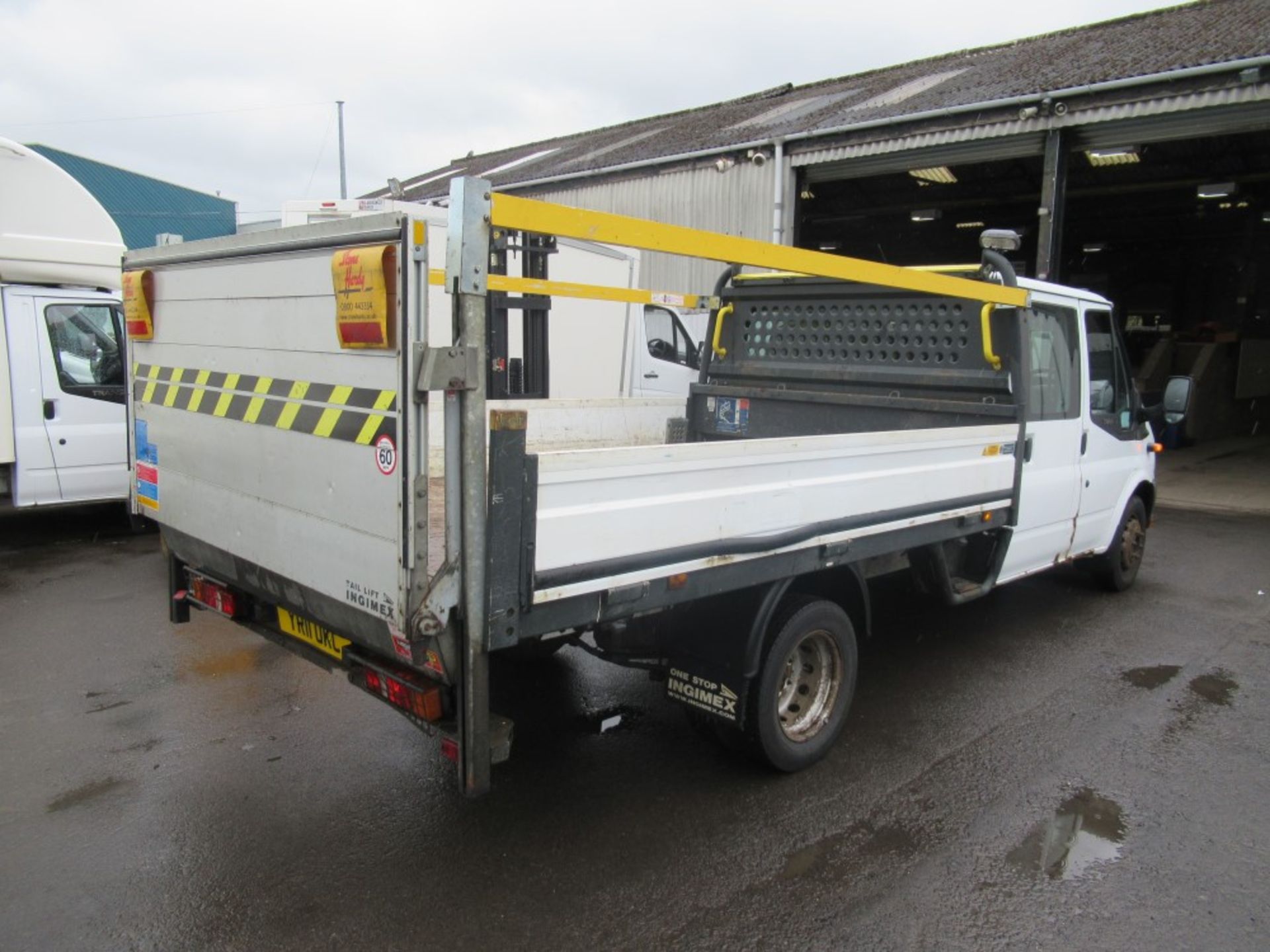 11 reg FORD TRANSIT 100 T350L D/C RWD DROPSIDE, 1ST REG 03/11, TEST 04/20, 62393M WARRANTED, V5 - Image 4 of 6