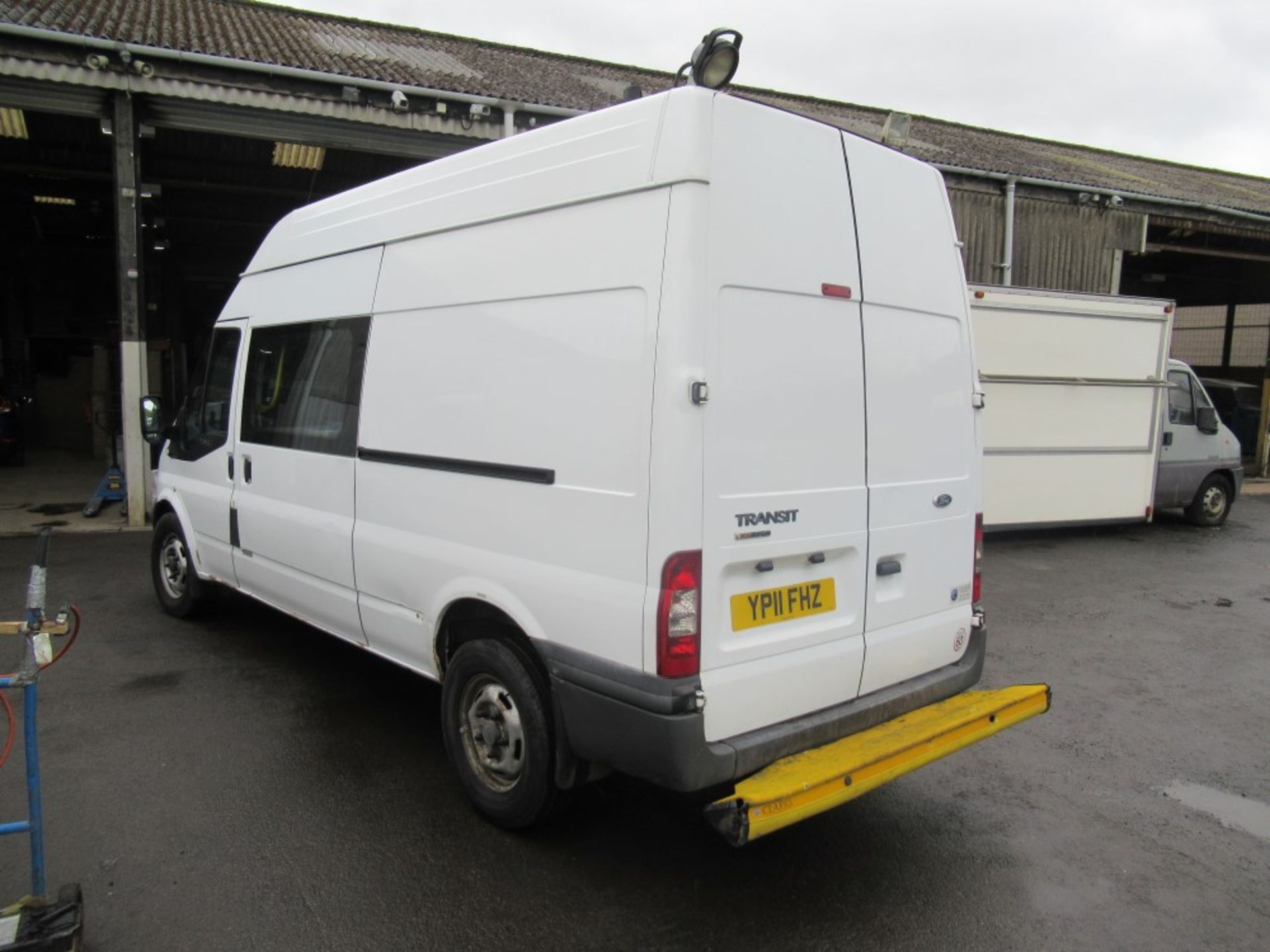 11 reg FORD TRANSIT 100 T350L RWD, 1ST REG 04/11, TEST 12/19, 184096M WARRANTED, V5 HERE, 1 OWNER - Image 3 of 8