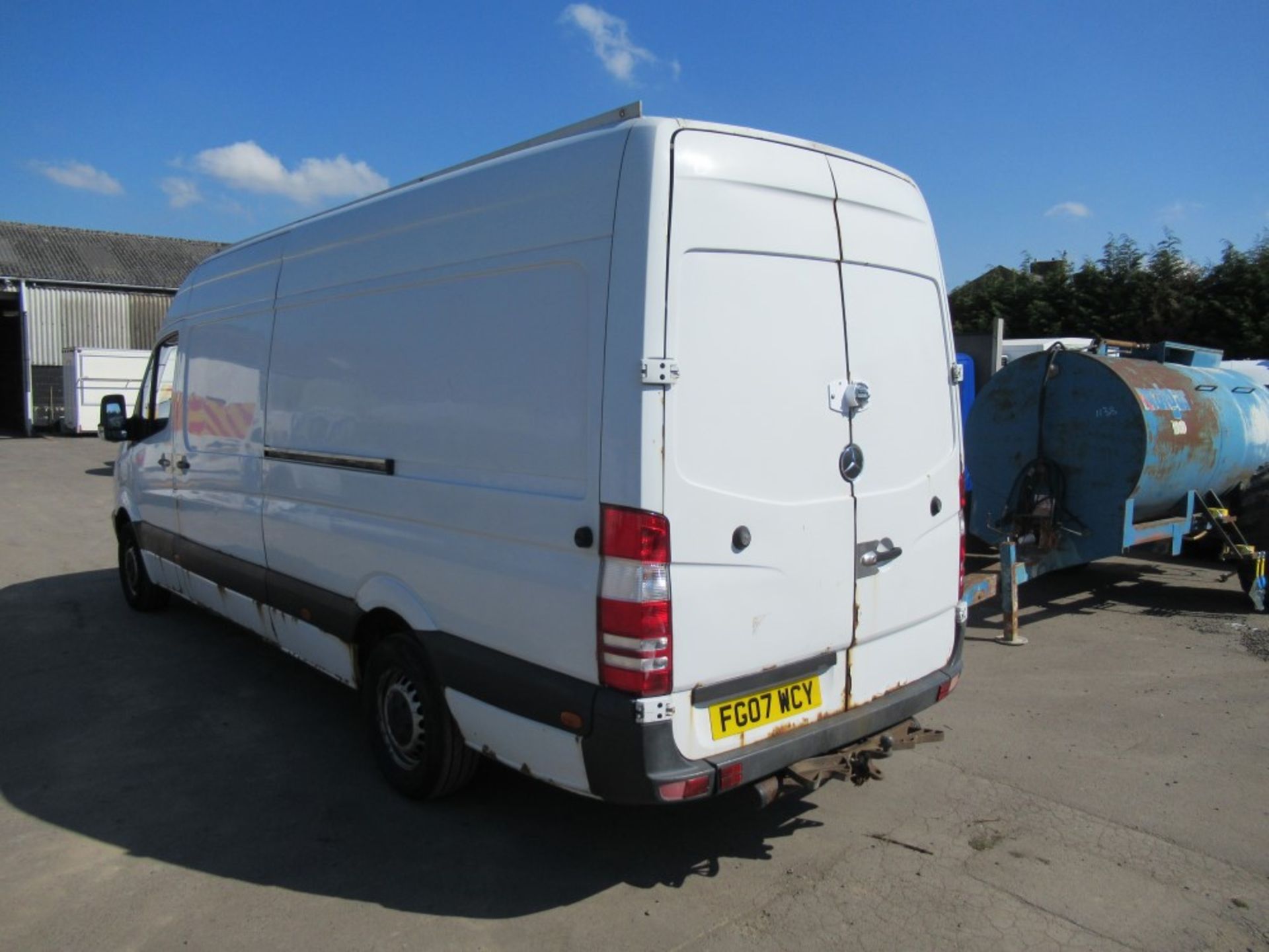 07 reg MERCEDES SPRINTER 311 CDI LWB VAN, 1ST REG 05/07, TEST 05/20, 193457M NOT WARRANTED, 2 FORMER - Image 3 of 5