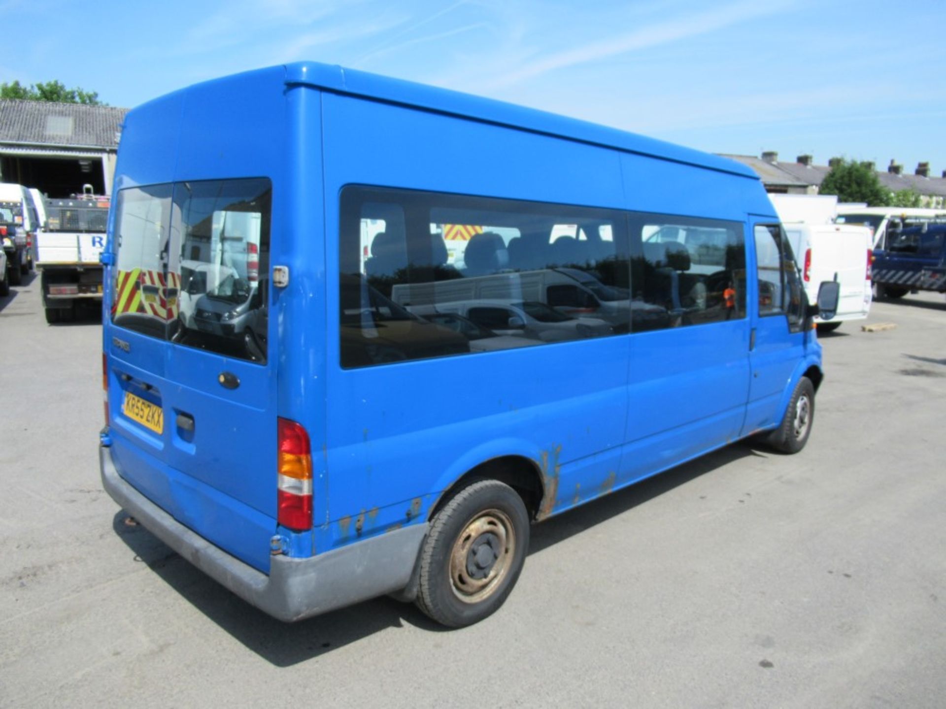 55 reg FORD TRANSIT 280 LWB MINIBUS, 1ST REG 12/05, TEST 04/20, 250467M WARRANTED, V5 HERE, 1 FORMER - Image 4 of 5