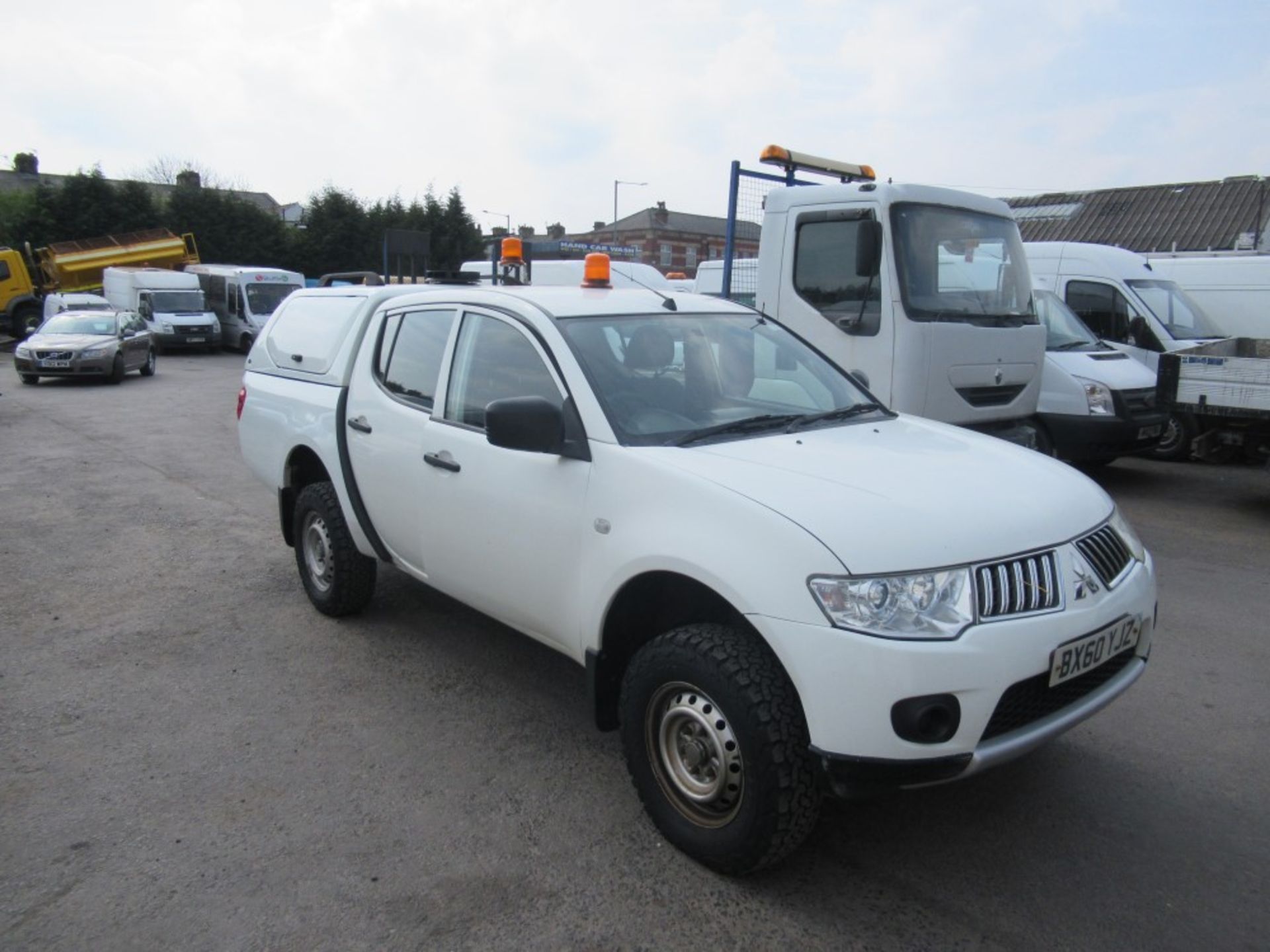 60 reg MITSUBISHI L200 4WORK DCB DI-D 4 X 4 PICKUP, 1ST REG 01/11, TEST 01/20, 135223M WARRANTED, V5