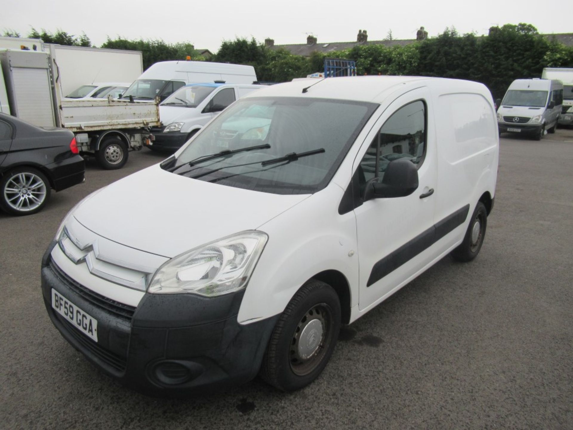 59 reg CITROEN BERLINGO 625 X HDI 90 VAN, 1ST REG 09/05, TEST 09/19 124285M NOT WARRANTED, V5 - Image 2 of 5