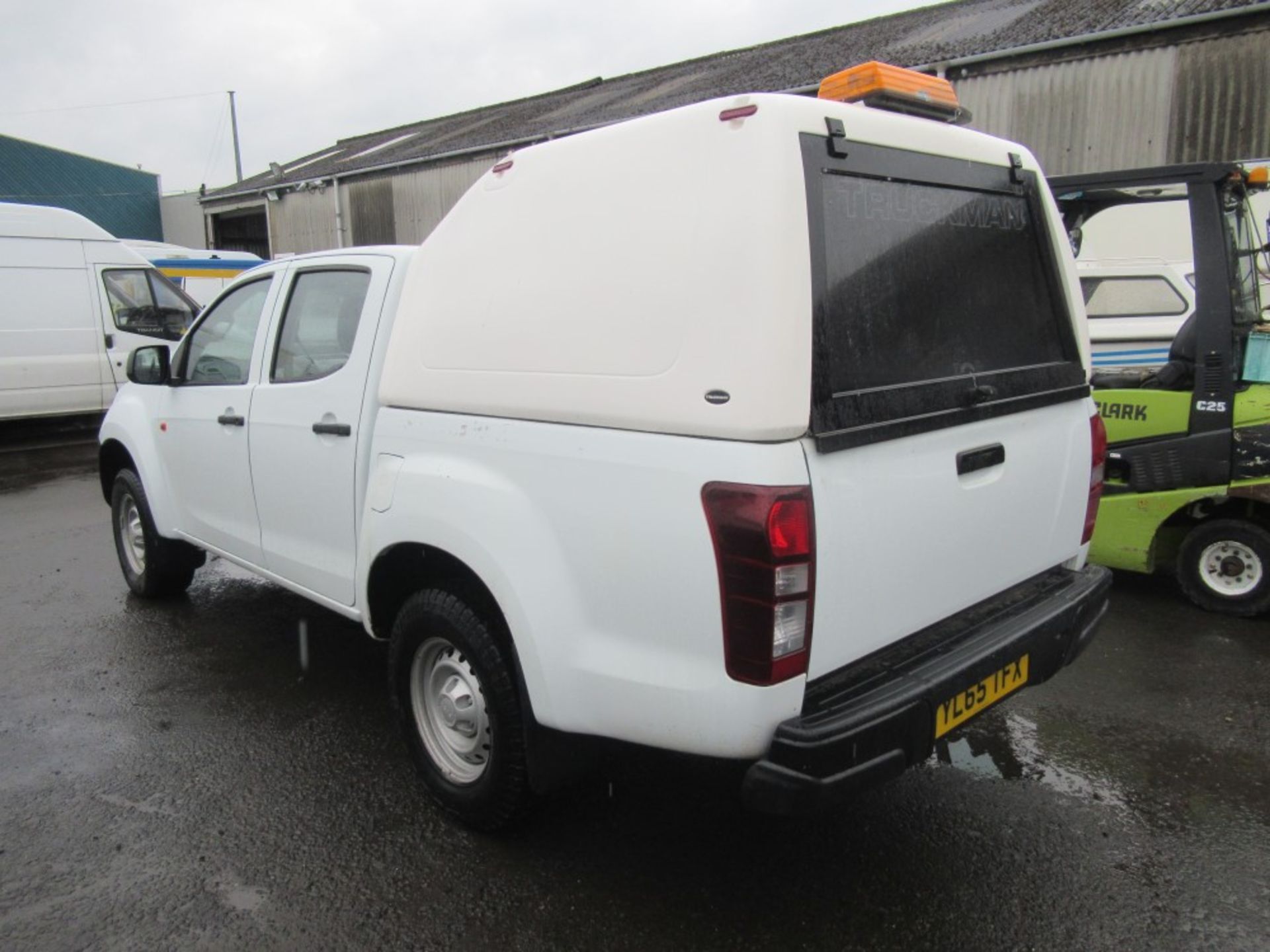 65 reg ISUZU D - MAX D/C TWIN TURBO TD, 1ST REG 02/16, TEST 02/20, 36749M WARRANTED, V5 HERE, 1 - Image 3 of 5