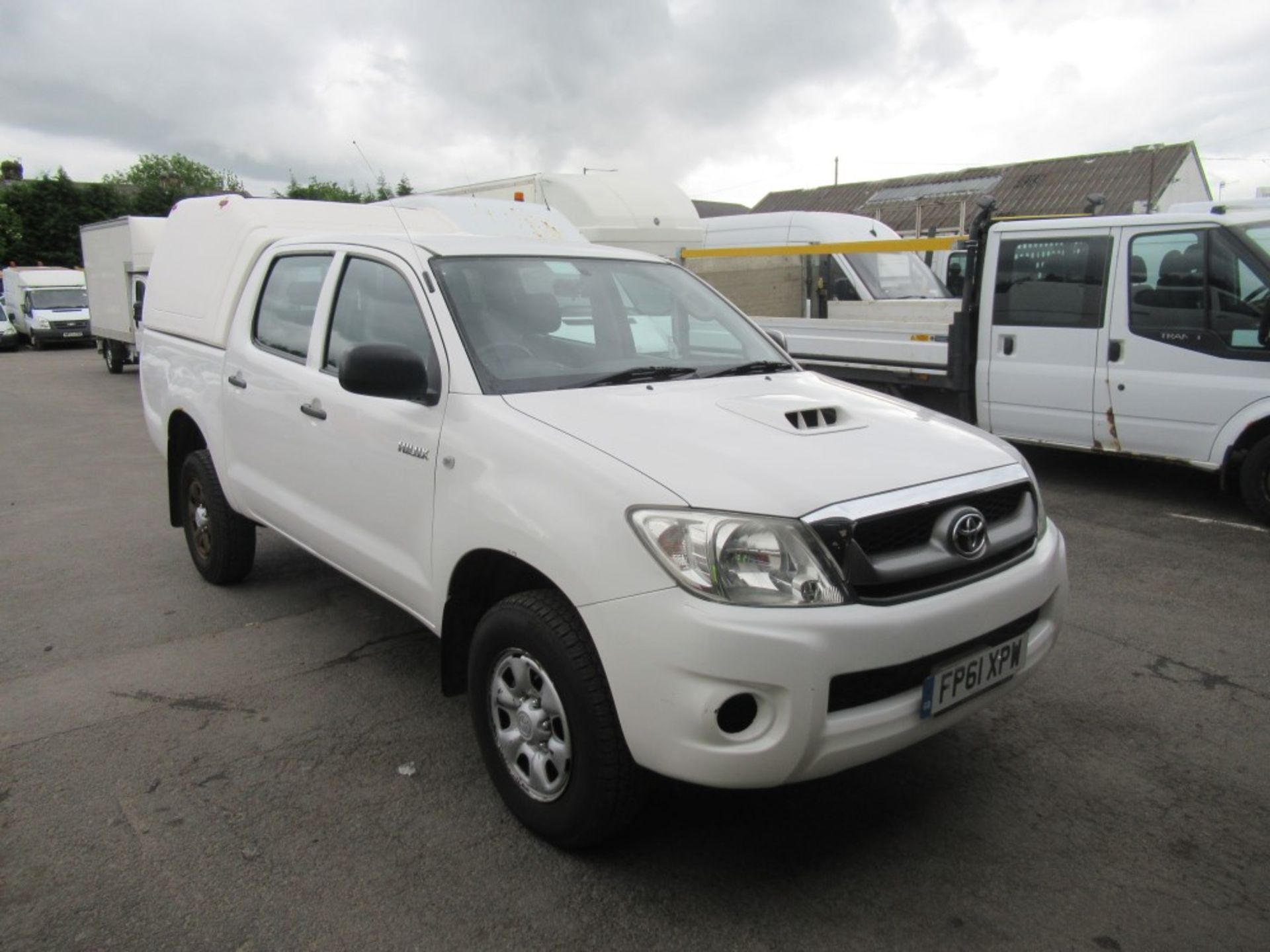 61 reg TOYOTA HILUX HL2 D-4D 4 X 4 DCB, 1ST REG 12/11, TEST 05/20, 119227M WARRANTED, V5 HERE, 1