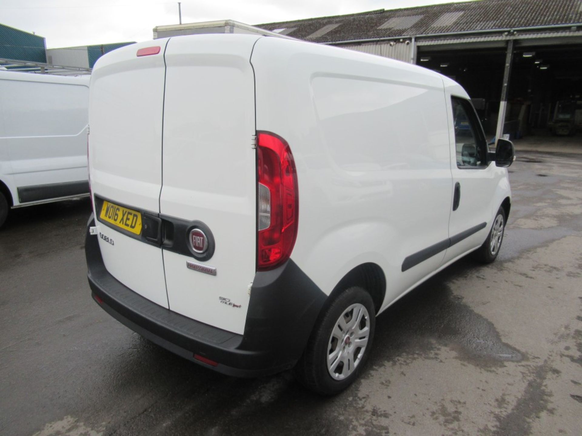 16 reg FIAT DOBLO 16V MULTIJET, 1ST REG 07/16, 58883M WARRANTED, V5 HERE, 1 OWNER FROM NEW [+ VAT] - Image 4 of 6