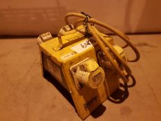 FOUR WAY JUNCTION BOX 110V BIRT19616, working