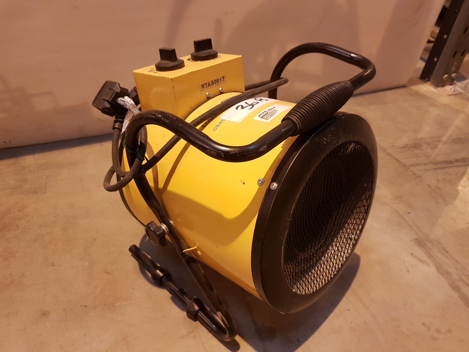 240v Retail Heater rtas0617, working