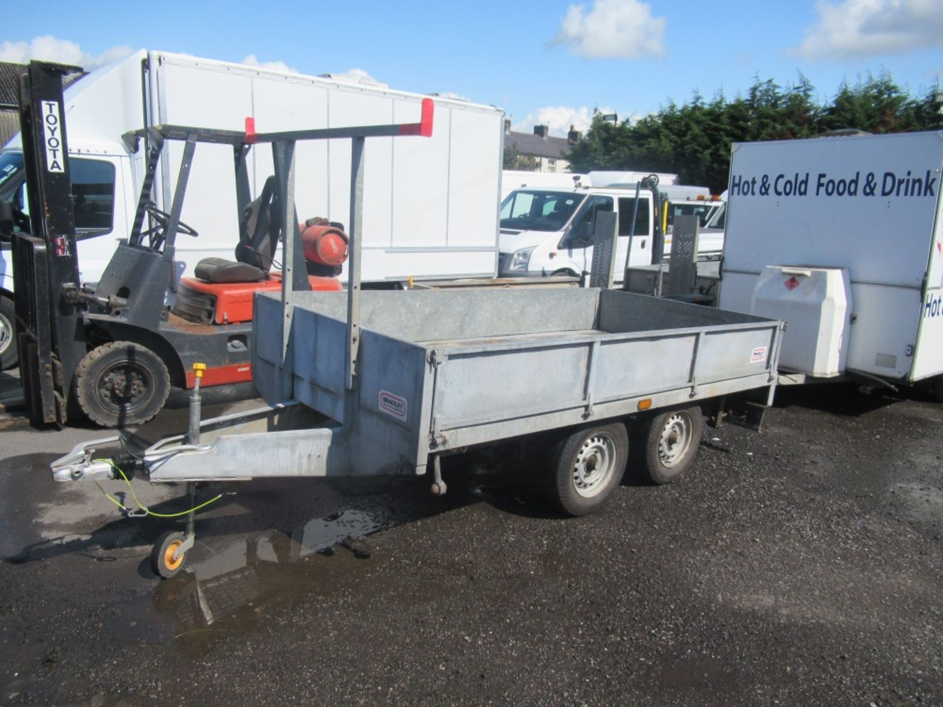 BRADLEY & ALCO 10' X 5'2" TWIN AXLE TRAILER [NO VAT] - Image 2 of 4