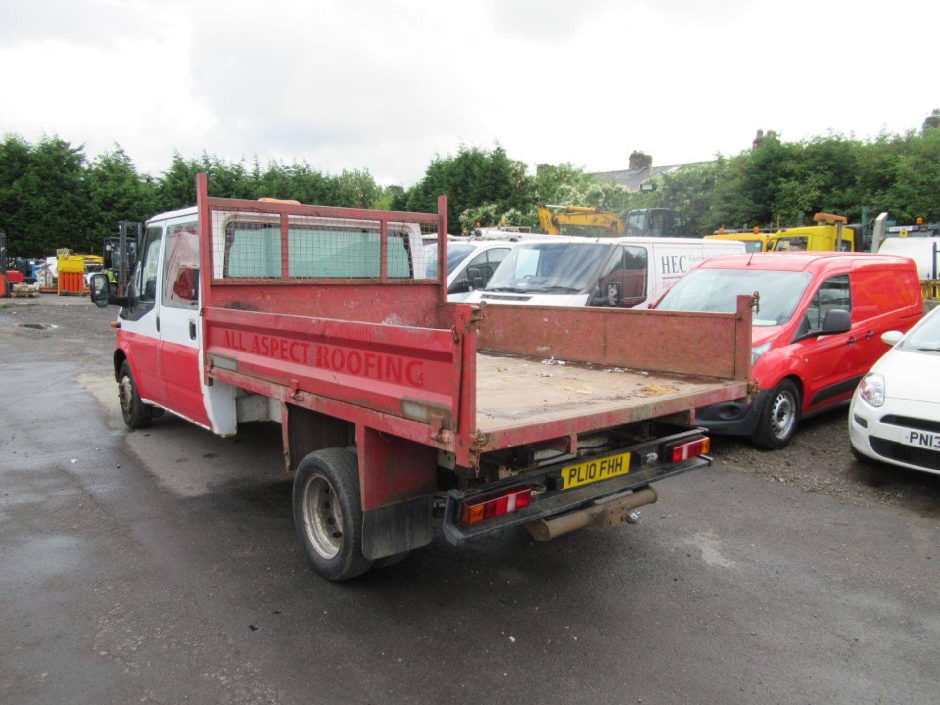 10 reg FORD TRANSIT 100 T350L D/C RWD TIPPER, 1ST REG 07/10, TEST 08/20, 127642M NOT WARRANTED, NO - Image 3 of 5