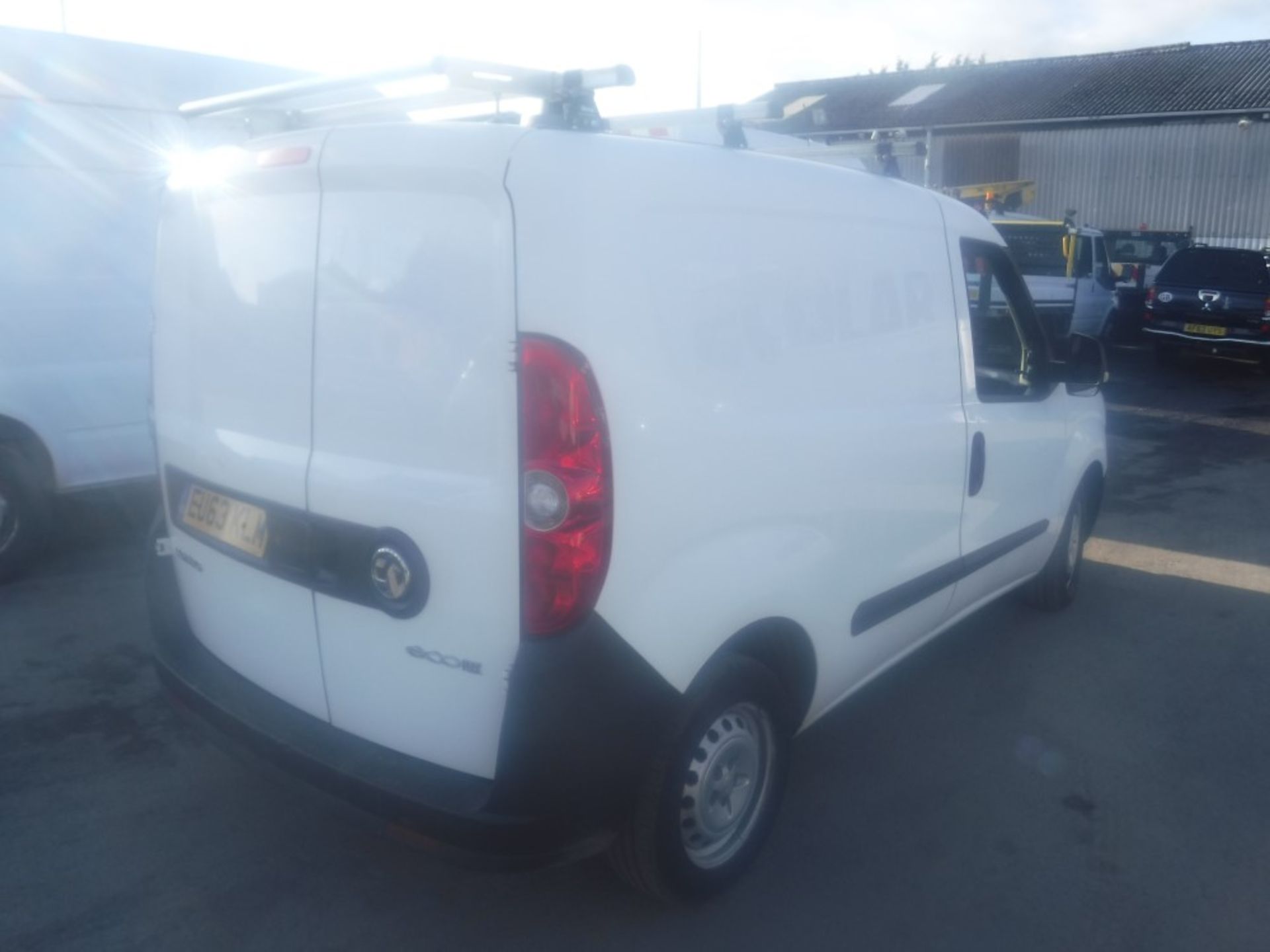 63 reg VAUXHALL COMBO 2000 CDTI SS E-FLEX, 1ST REG 09/13, 138937M WARRANTED, V5 HERE, 1 OWNER FROM - Image 4 of 6