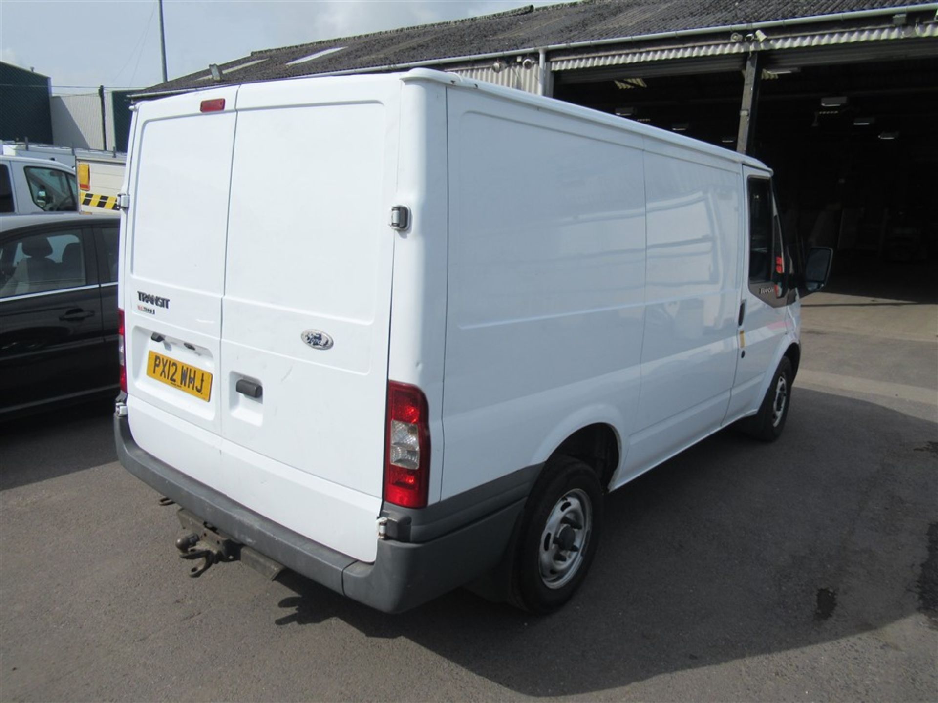 12 reg FORD TRANSIT 85 T260M FWD, 1ST REG 03/12, TEST 03/20, 176085M WARRANTED, V5 HERE, 1 OWNER - Image 4 of 5