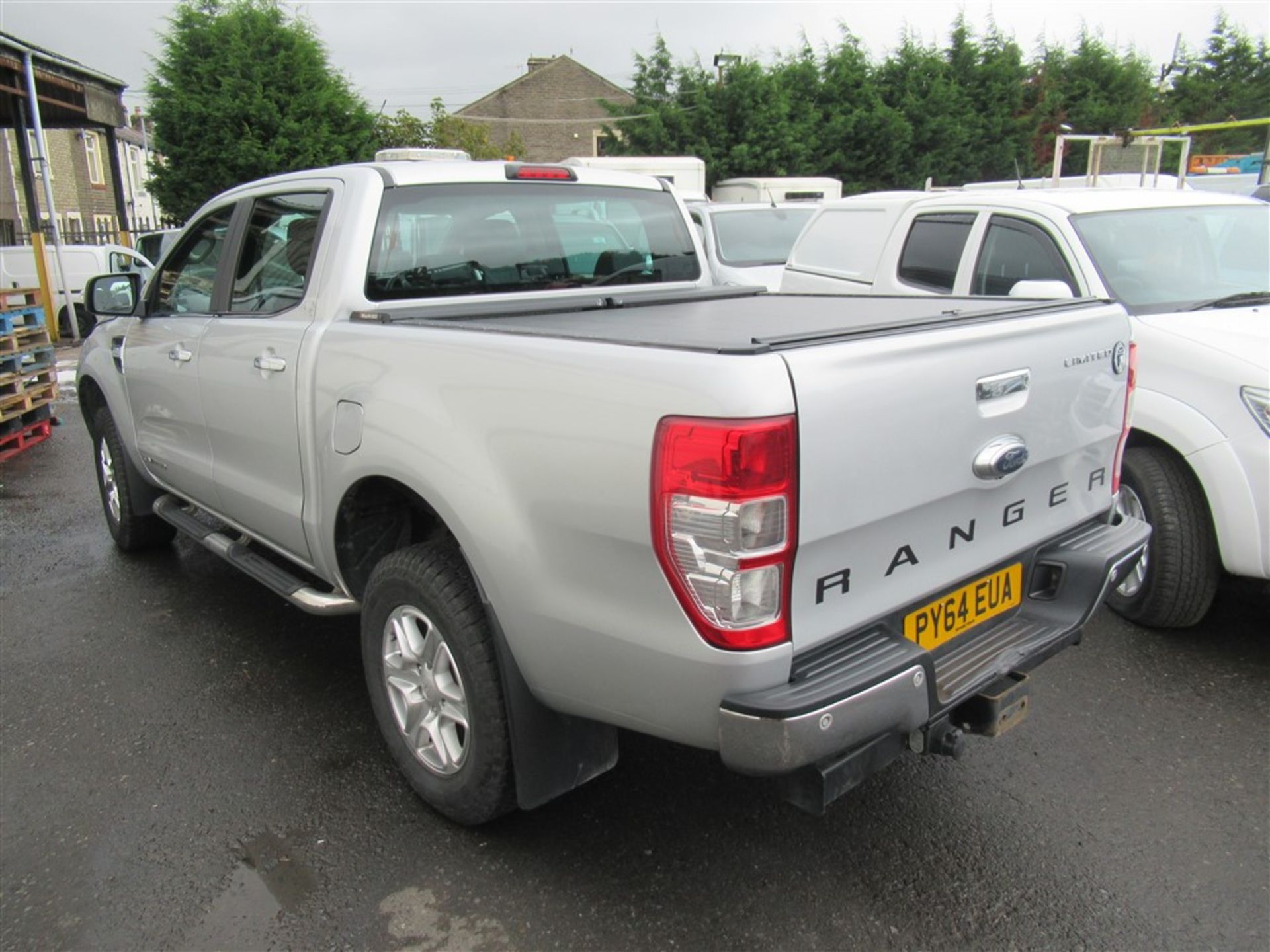 64 reg FORD RANGER LIMITED 4 x 4 TDCI, 1ST REG 01/15, TEST 01/20, 143891M WARRANTED, V5 HERE, 1 - Image 3 of 5